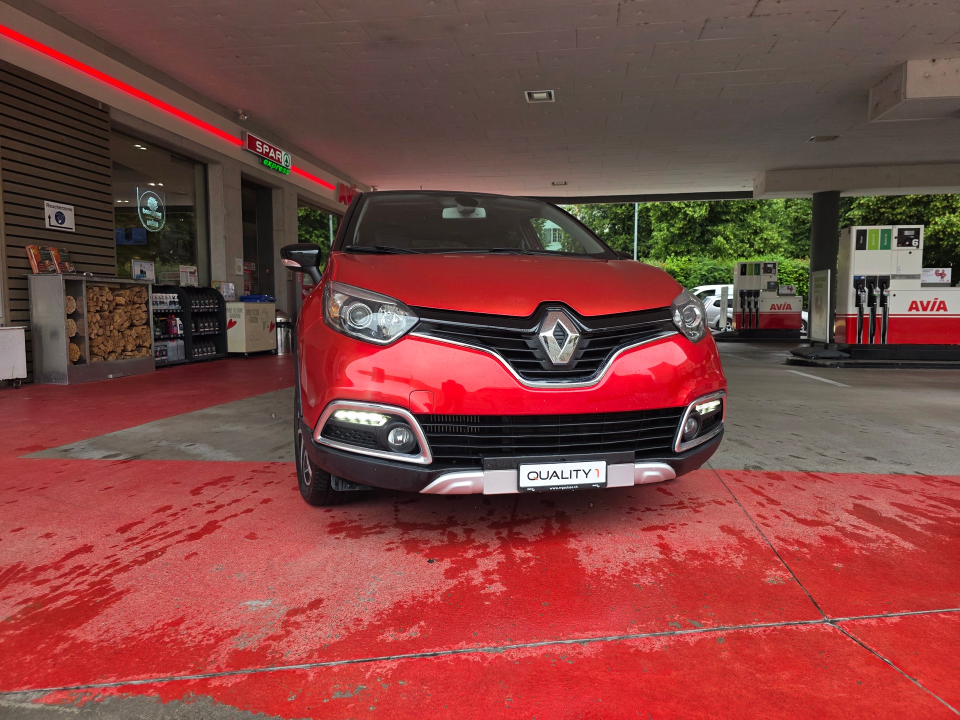 RENAULT Captur 1.2 T 16V Dynamique EDC-image-1