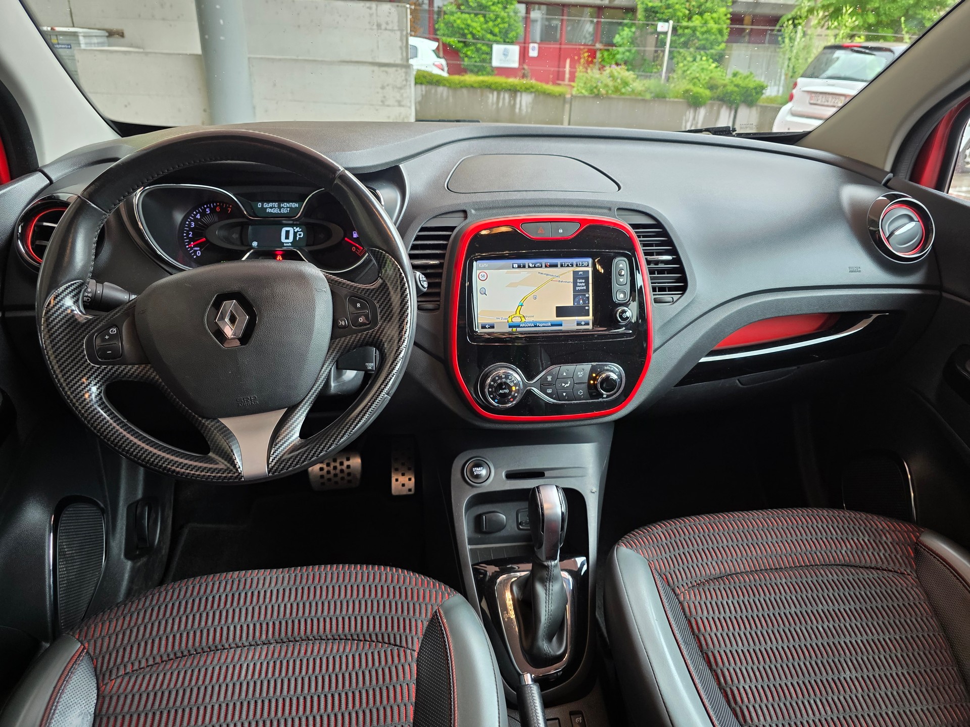 RENAULT Captur 1.2 T 16V Dynamique EDC-image-22