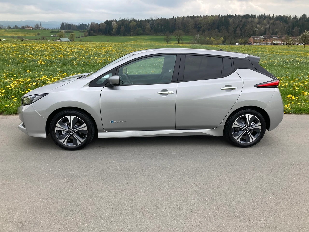 NISSAN Leaf N-Connecta (incl. battery)-image-4