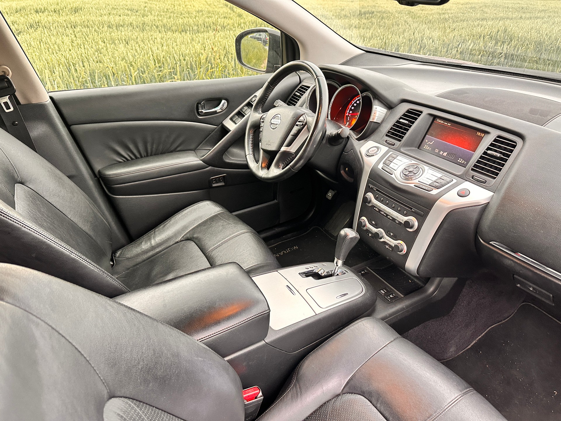 NISSAN Murano 2.5 dCi Automatic-image-10