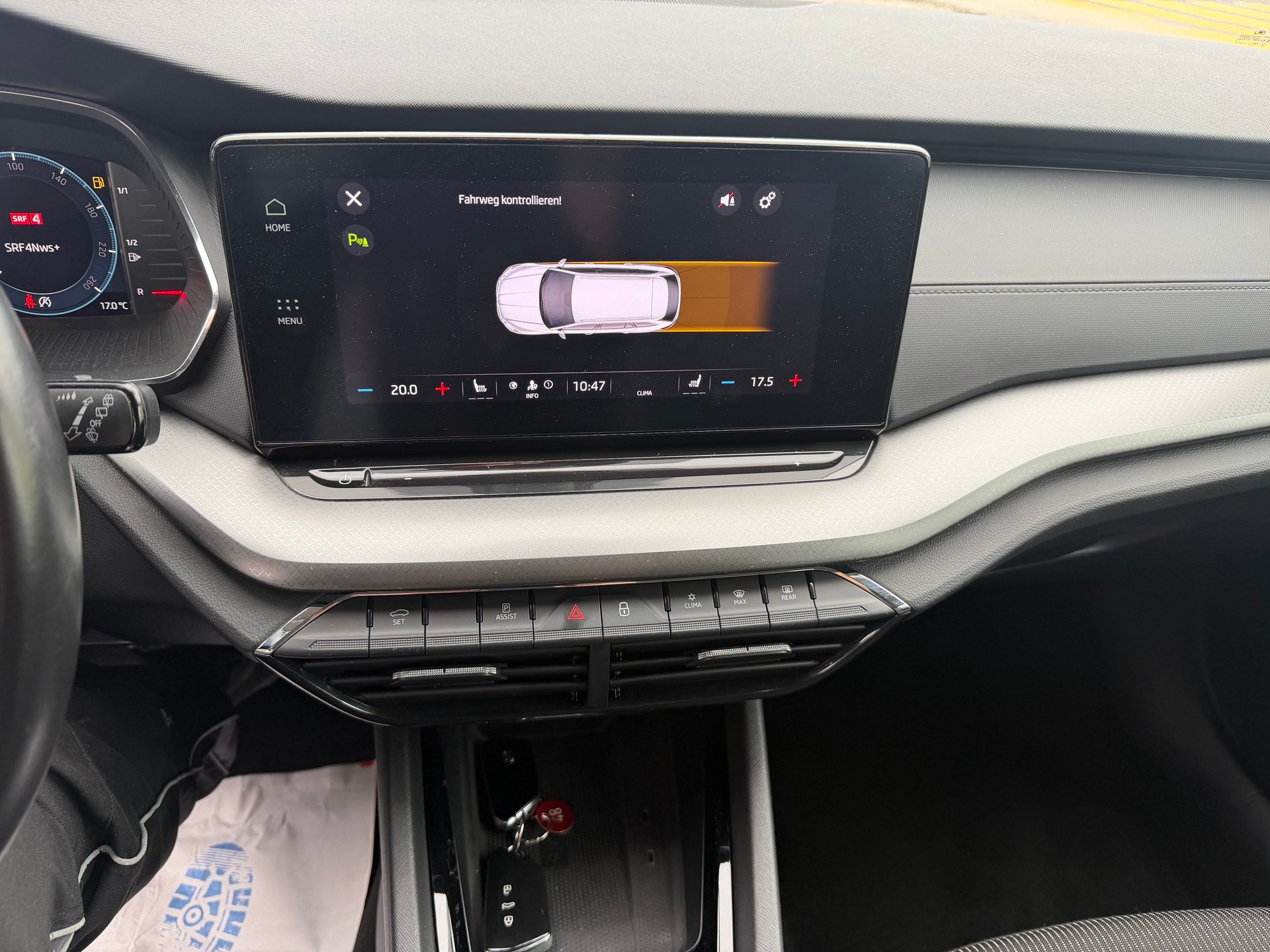 SKODA Octavia Combi 2.0 TDI DSG Ambition-image-8