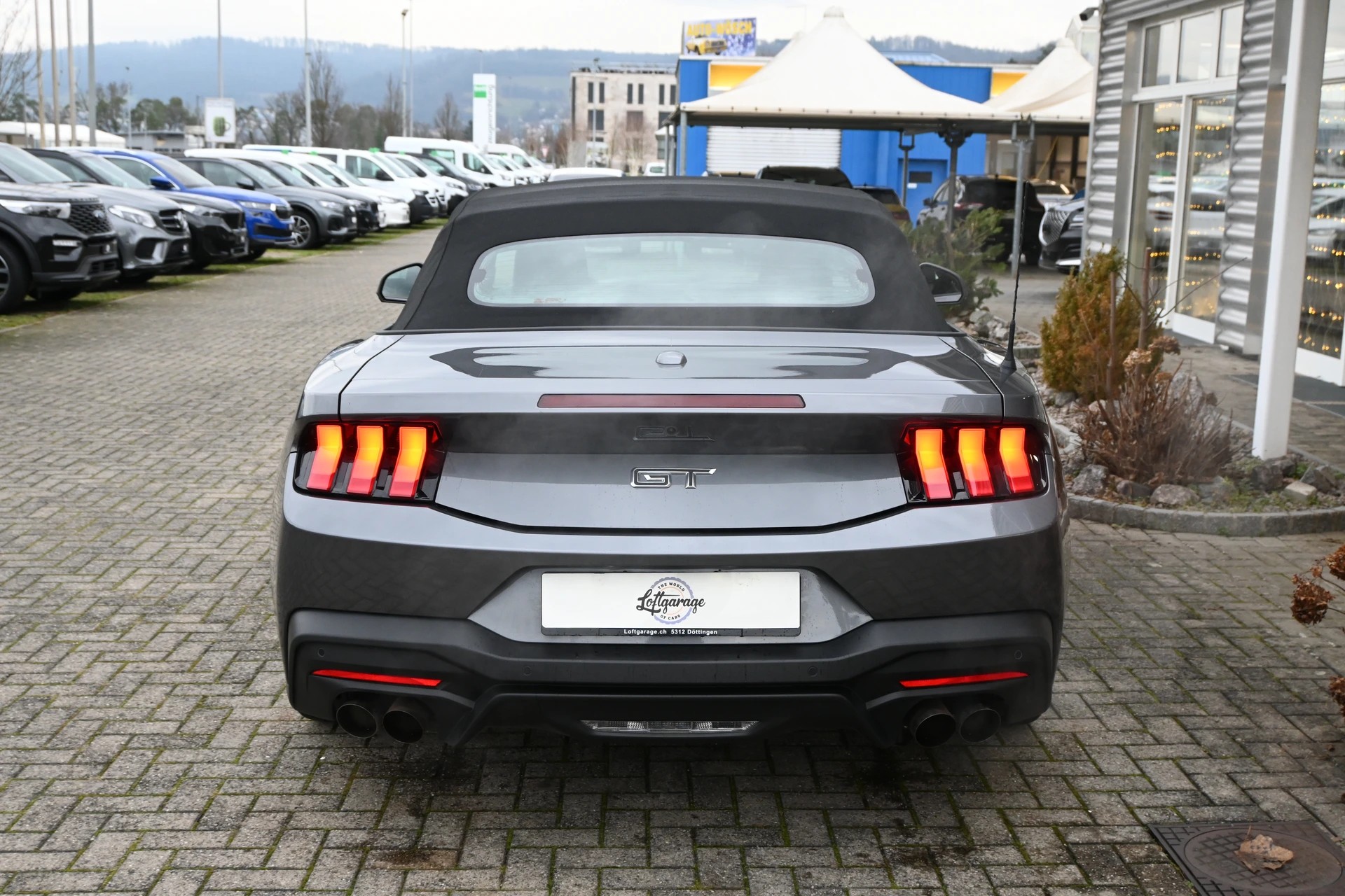 FORD Mustang Convertible 5.0 V8 GT Automat 466PS-image-6