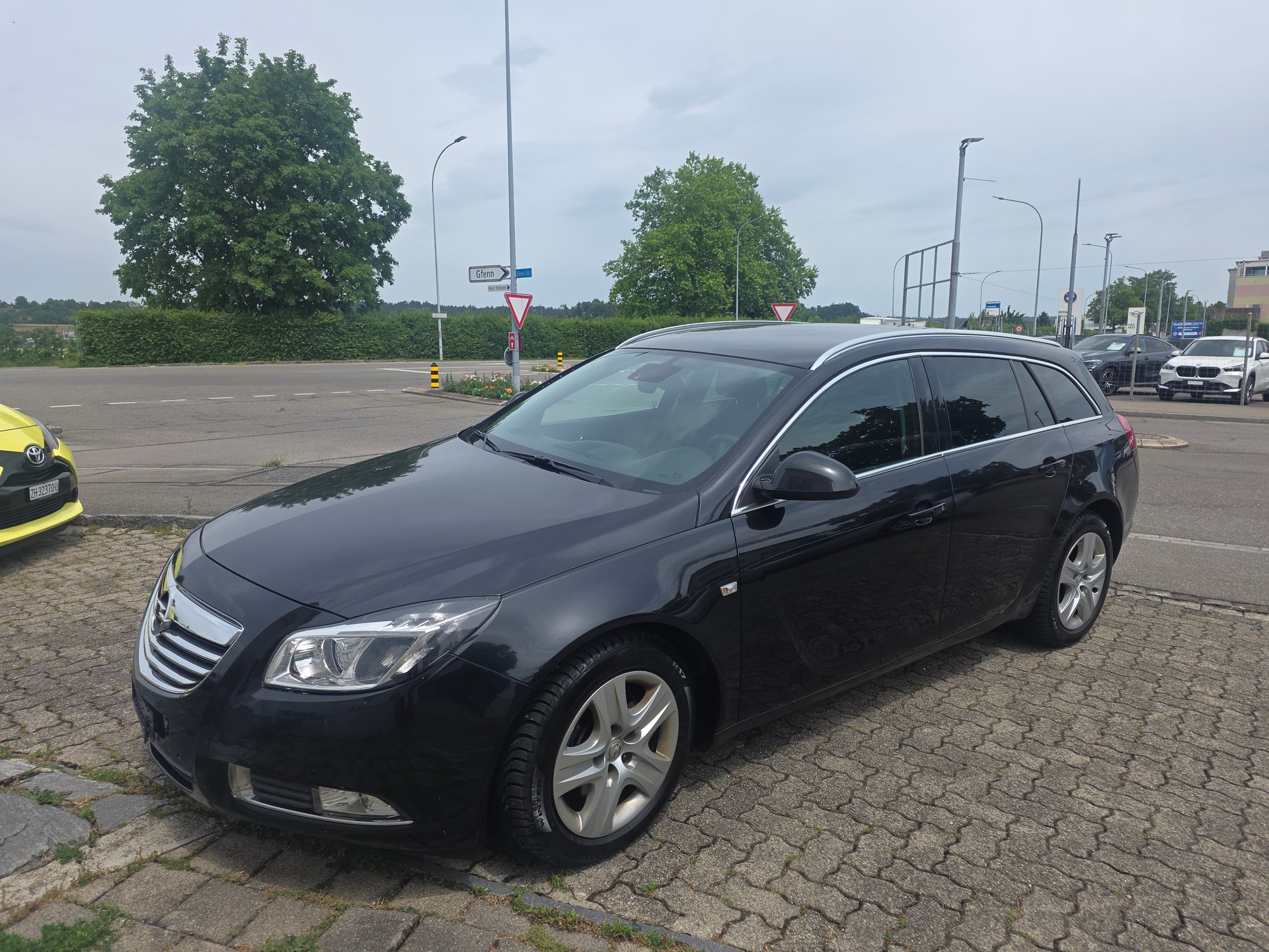 OPEL Insignia Sports Tourer 2.0 Turbo Edition Automatic-image-3