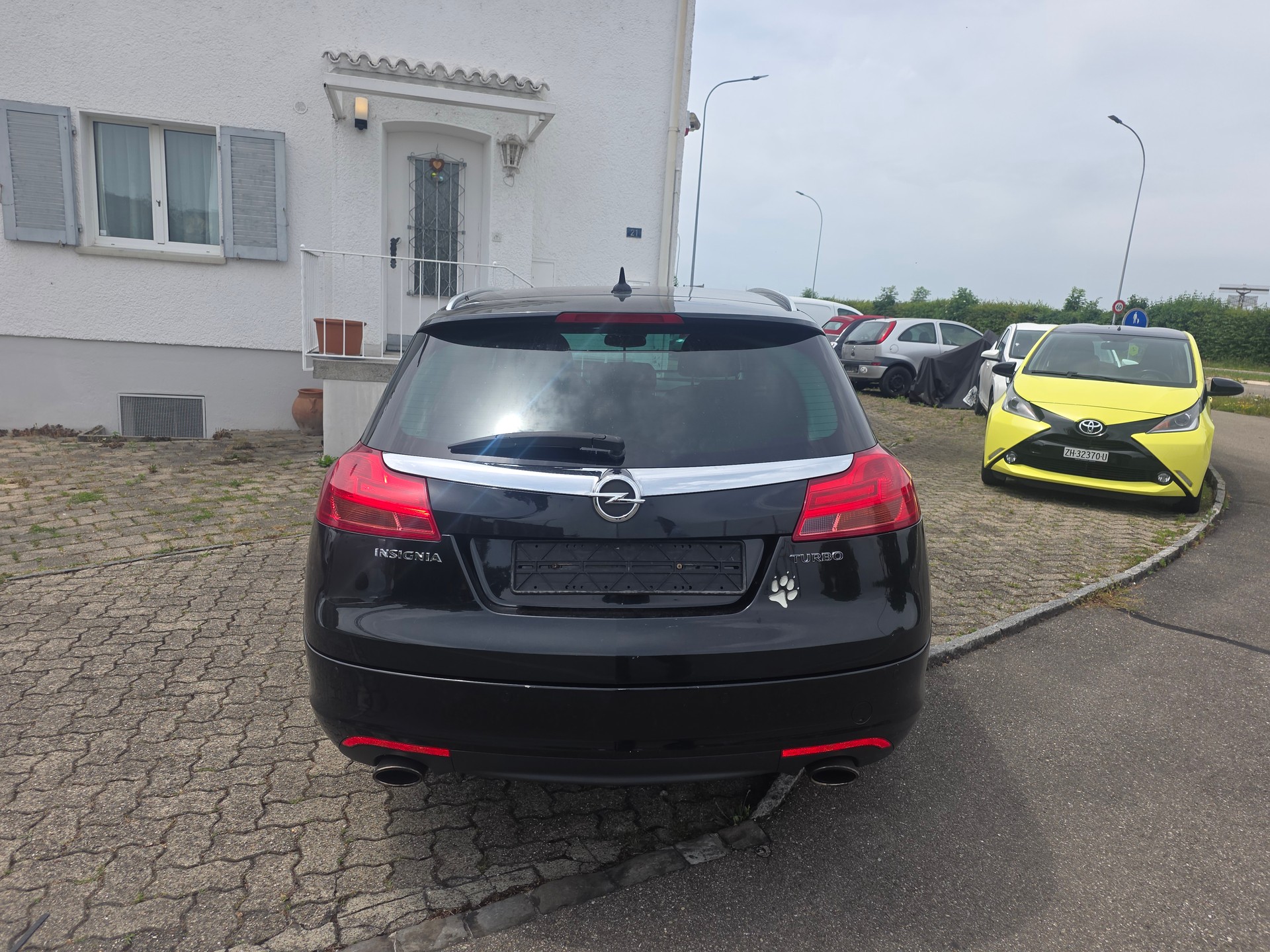 OPEL Insignia Sports Tourer 2.0 Turbo Edition Automatic-image-7