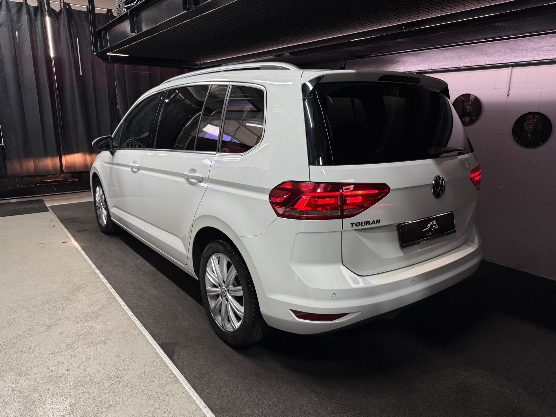 VW Touran 1.5 TSI EVO Highline DSG * 7 Plätze *-image-5