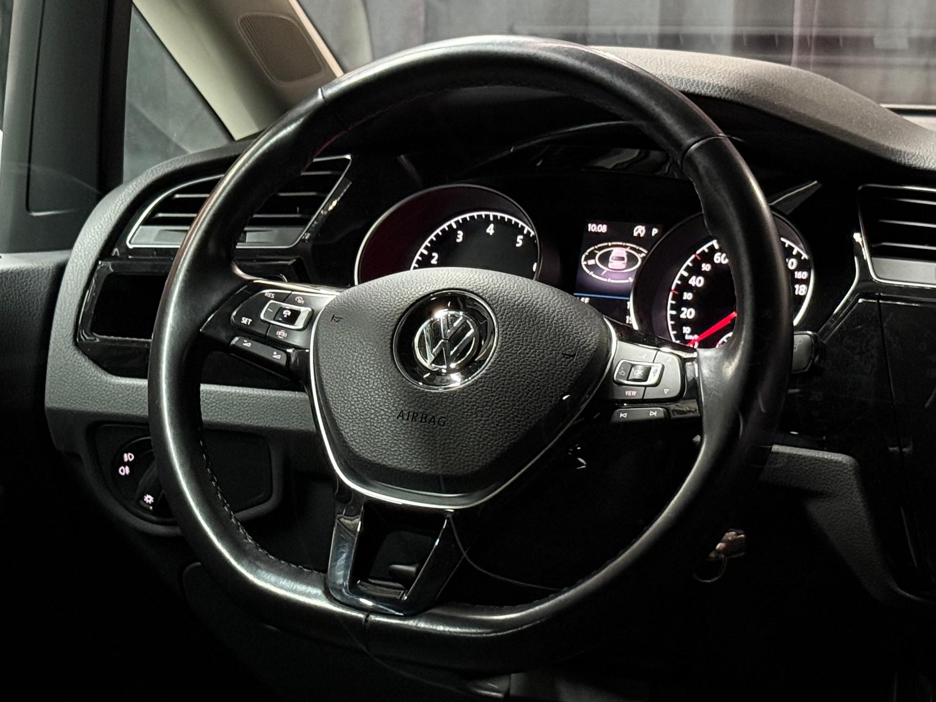 VW Touran 1.5 TSI EVO Highline DSG * 7 Plätze *-image-14