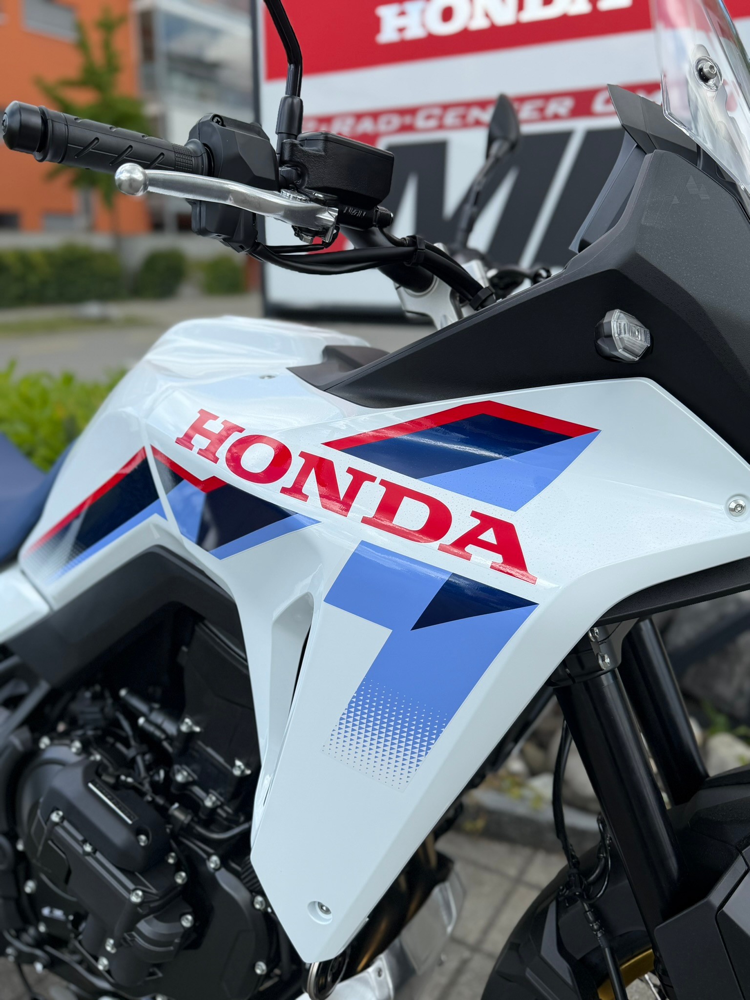 HONDA E CLUTCH VERSION-image-4