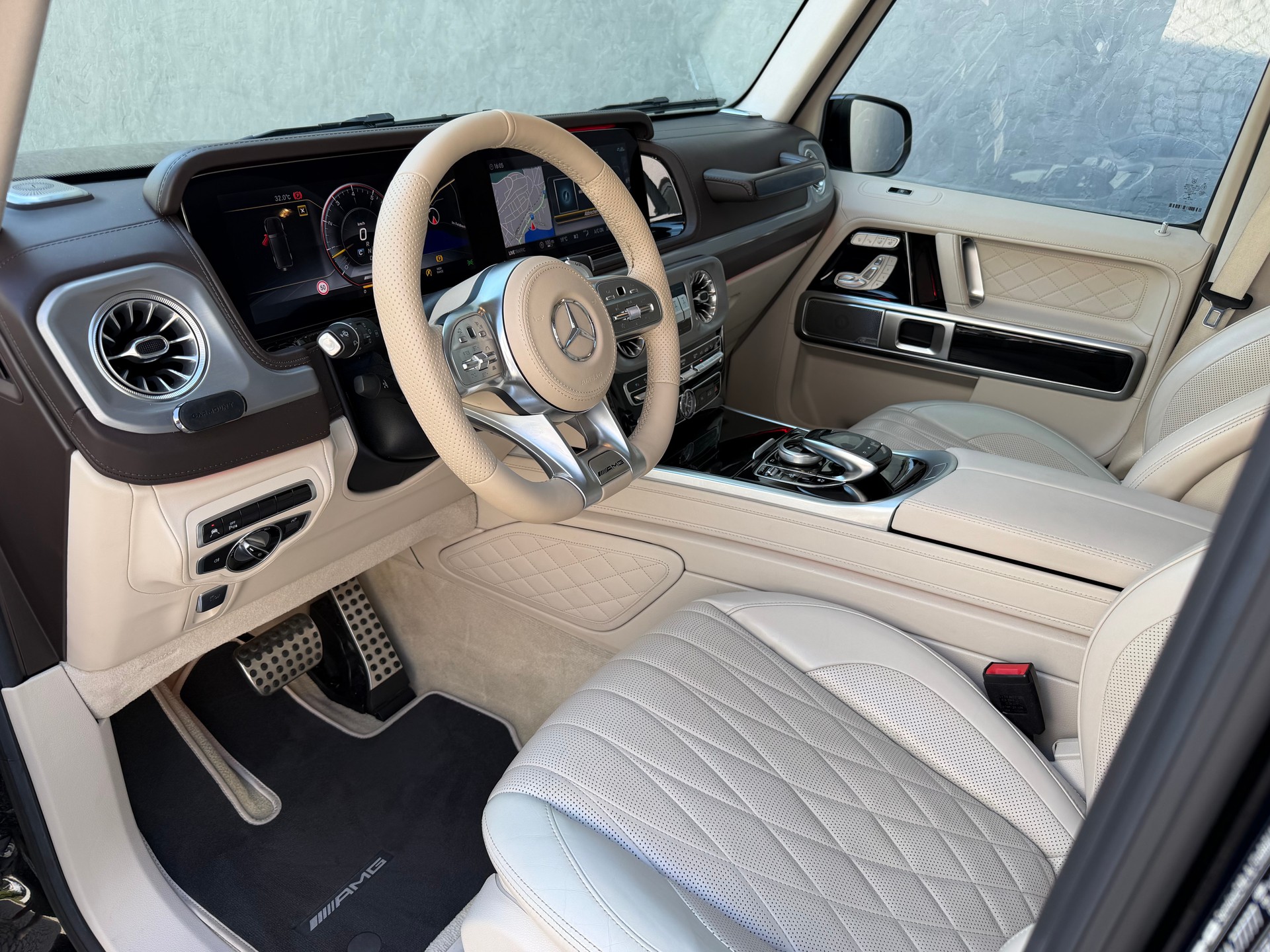 MERCEDES-BENZ G 63 AMG Speedshift Plus G-Tronic-image-9