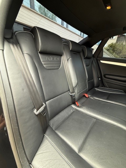 AUDI 4.2 V8 quattro-image-3