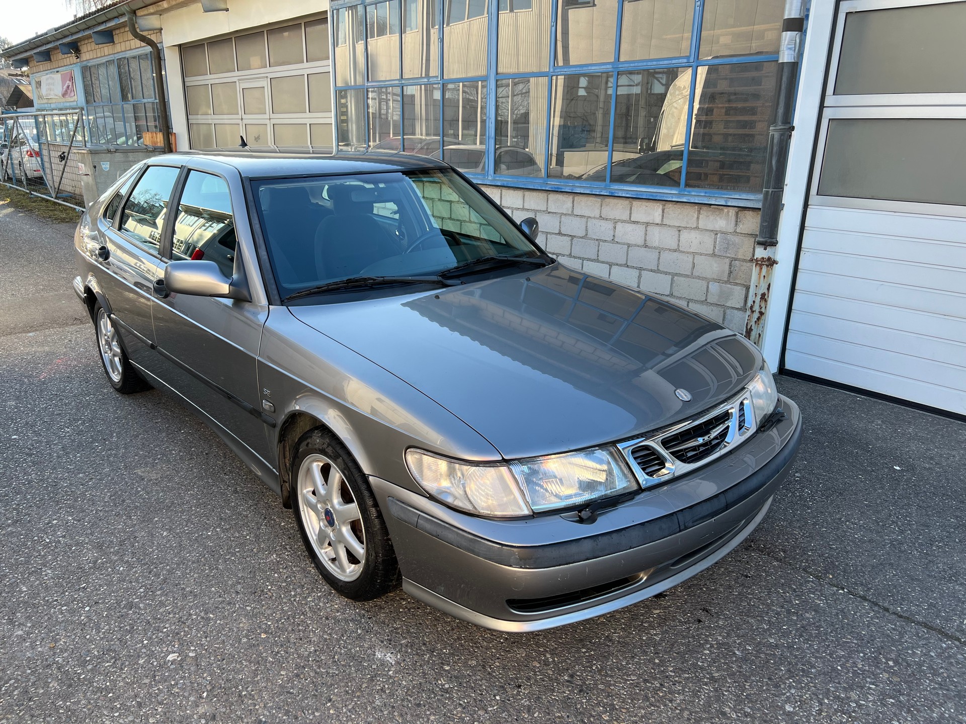 SAAB 9-3 2.0i-16 TS SE-image-0