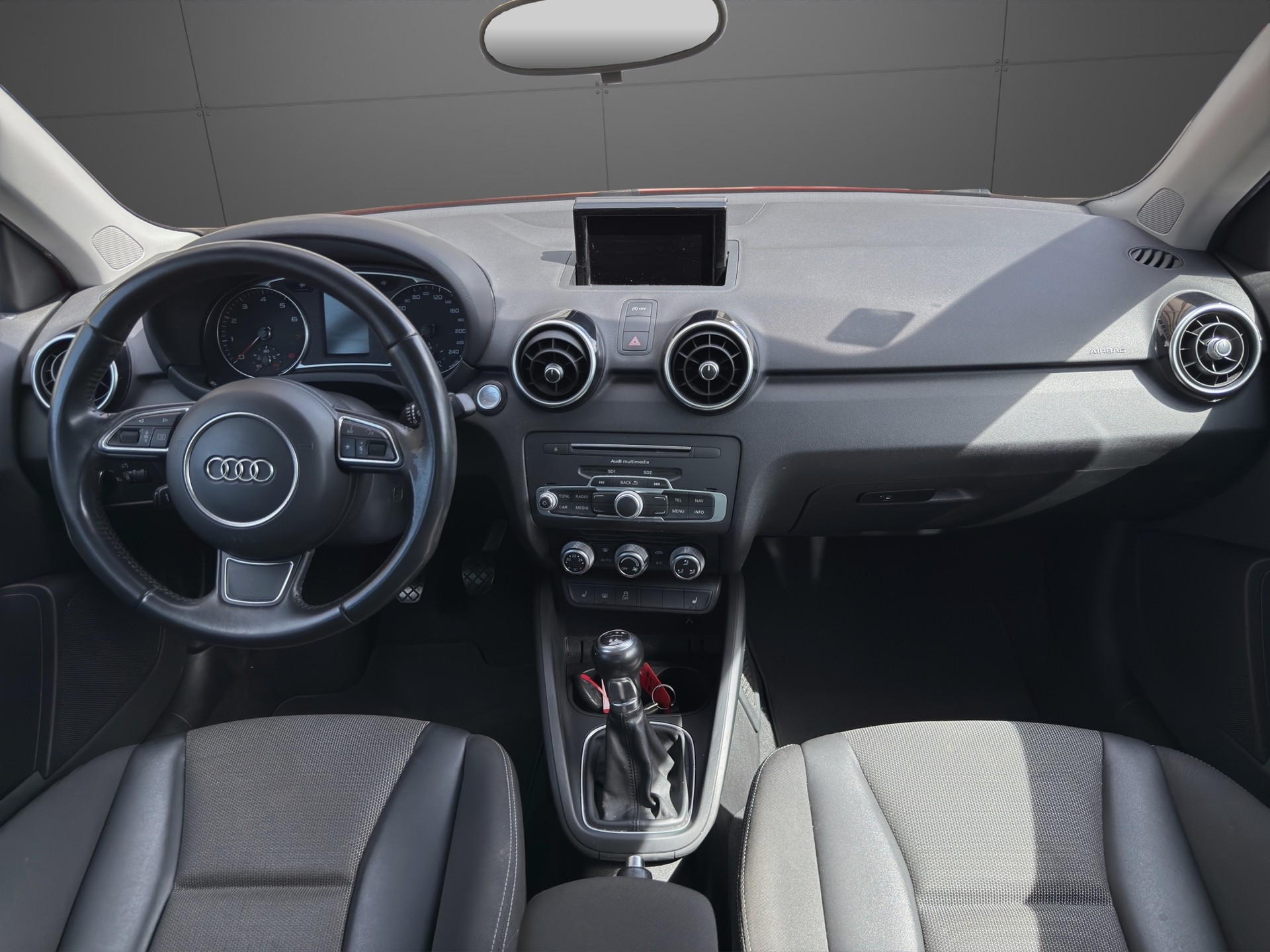 AUDI A1 Sportback 1.0 TFSI Sport S Line-image-11