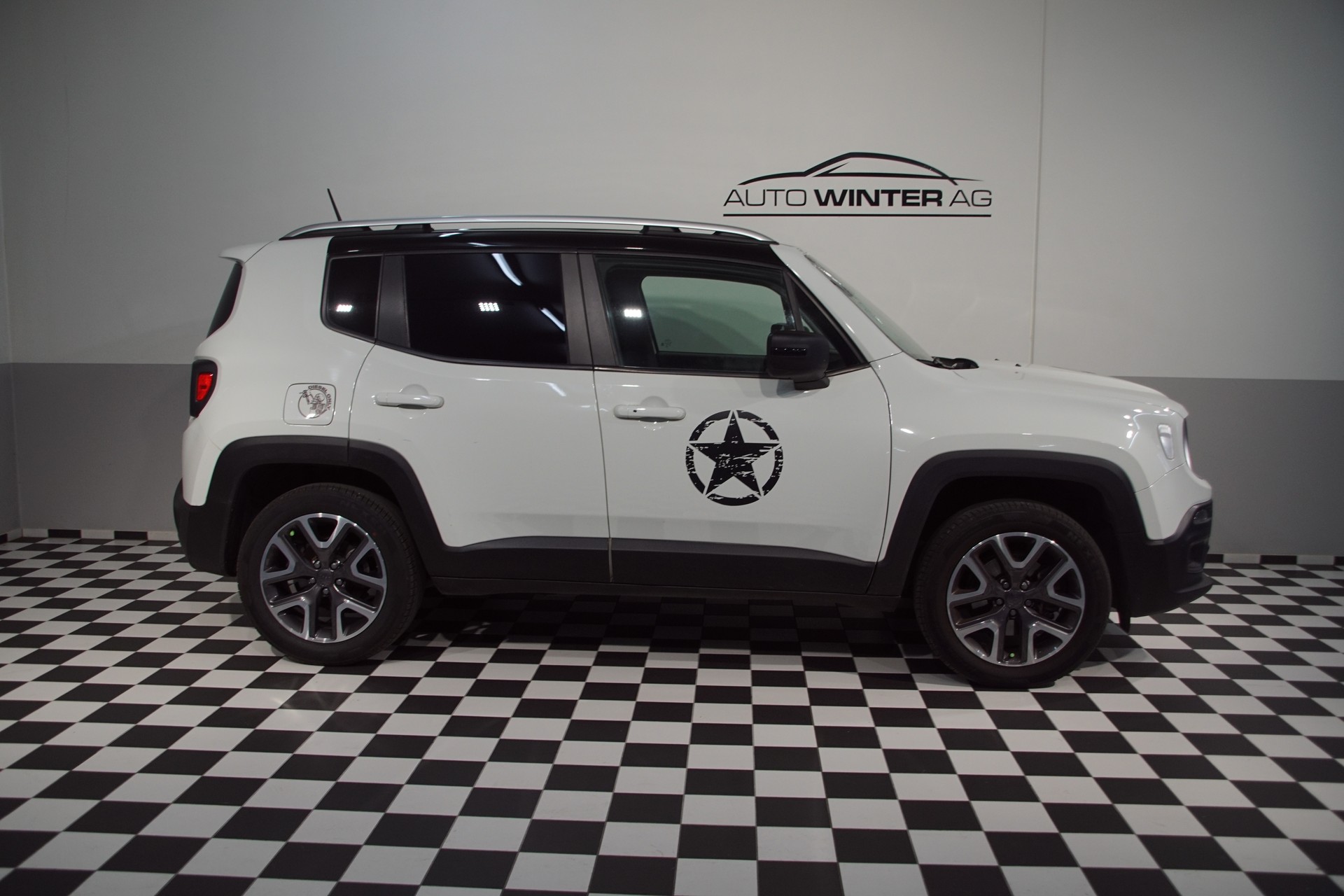 JEEP Renegade 2.0 CRD Limited AWD + Low Range 9ATX-image-4