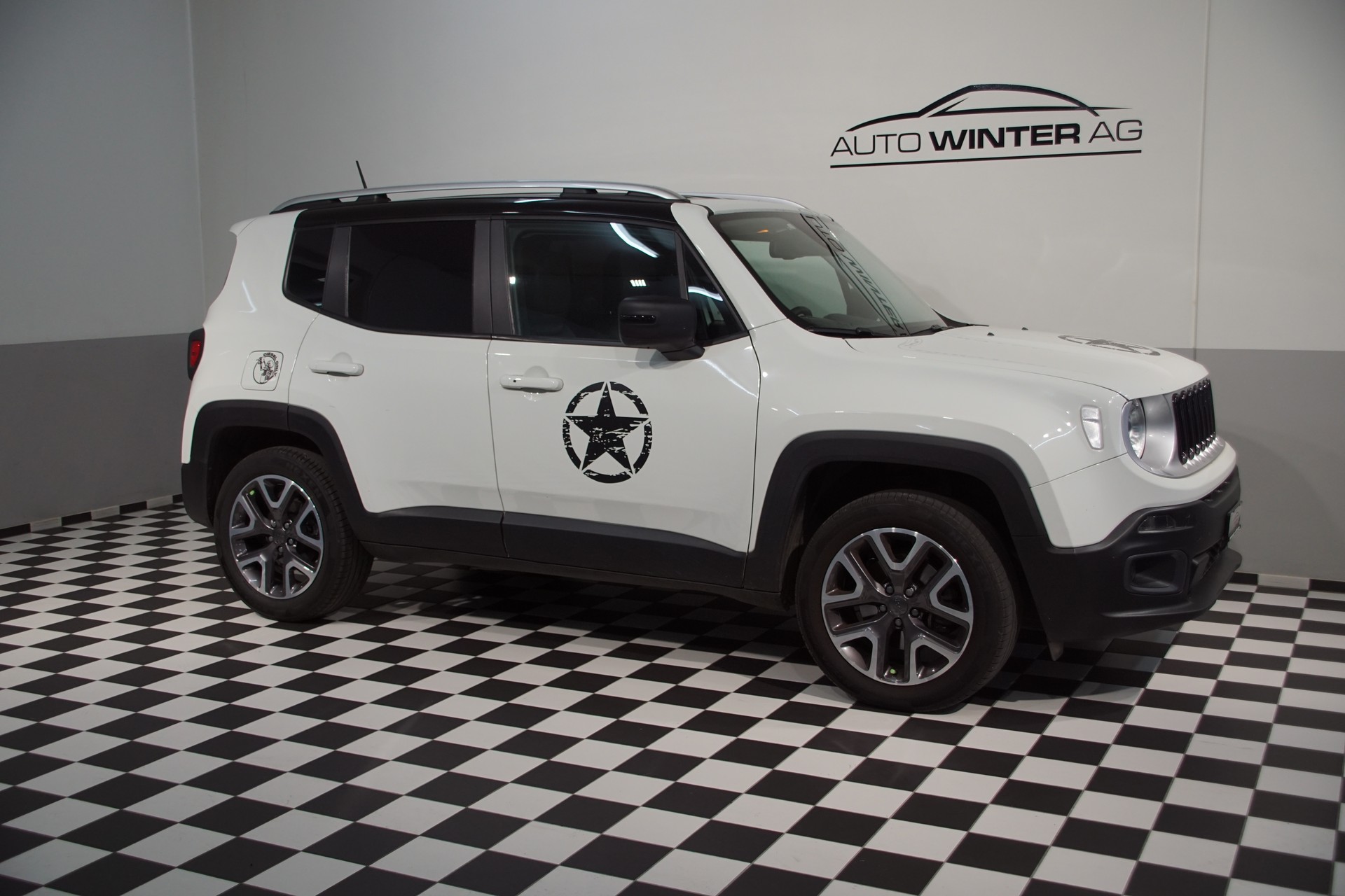 JEEP Renegade 2.0 CRD Limited AWD + Low Range 9ATX-image-2