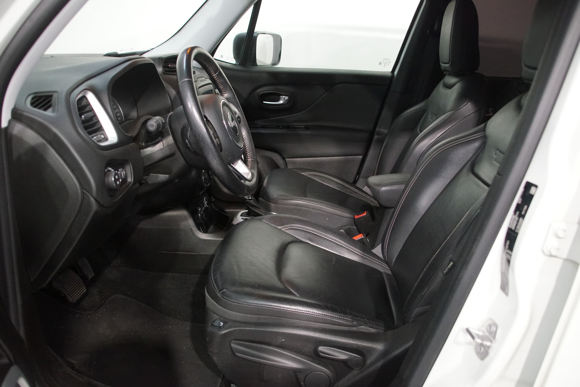 JEEP Renegade 2.0 CRD Limited AWD + Low Range 9ATX-image-10