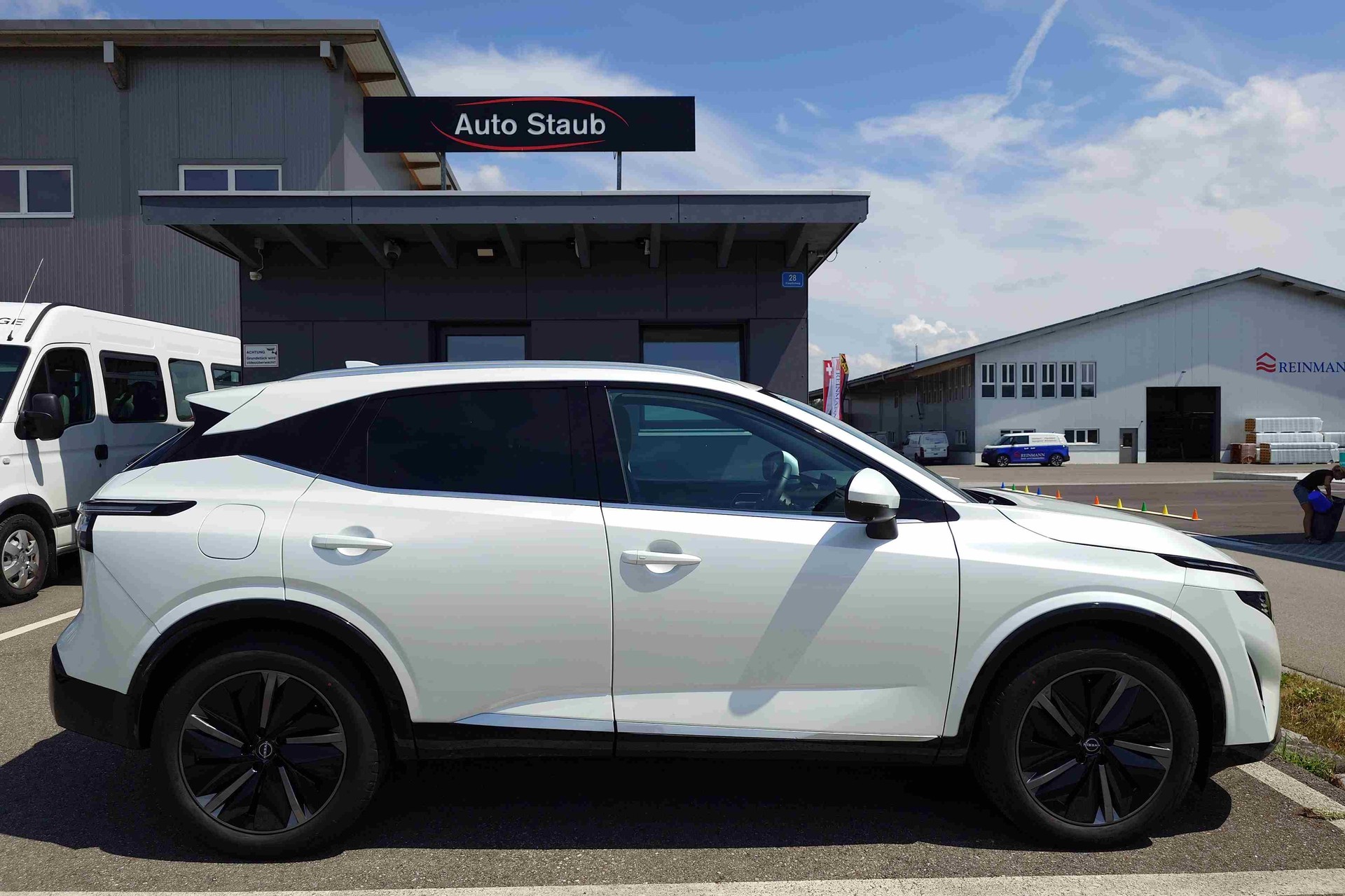 NISSAN Qashqai 1.3 DIG-T Tekna 4x4-image-1