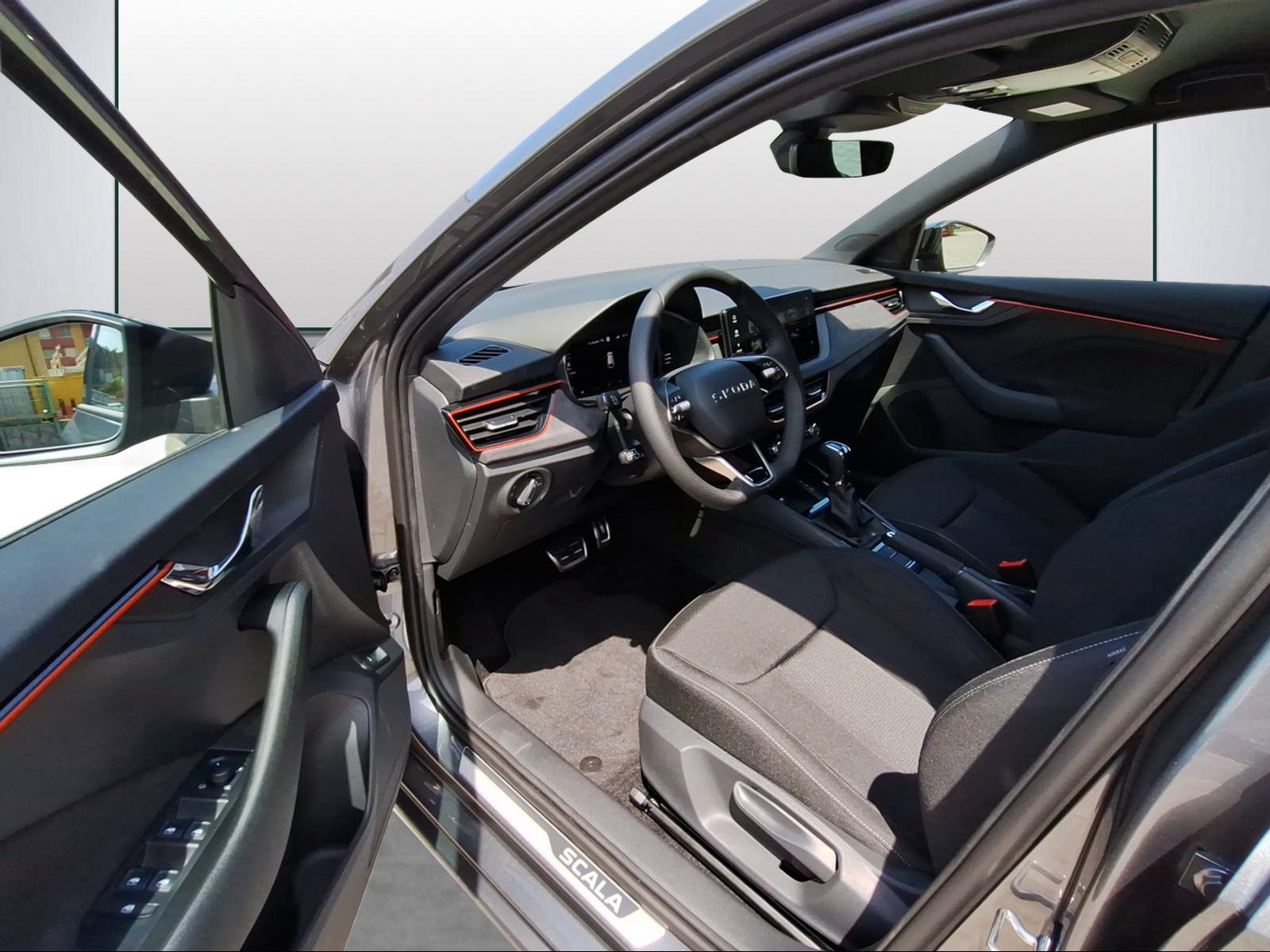 SKODA Scala 1.0 TSI Dynamic DSG-image-5