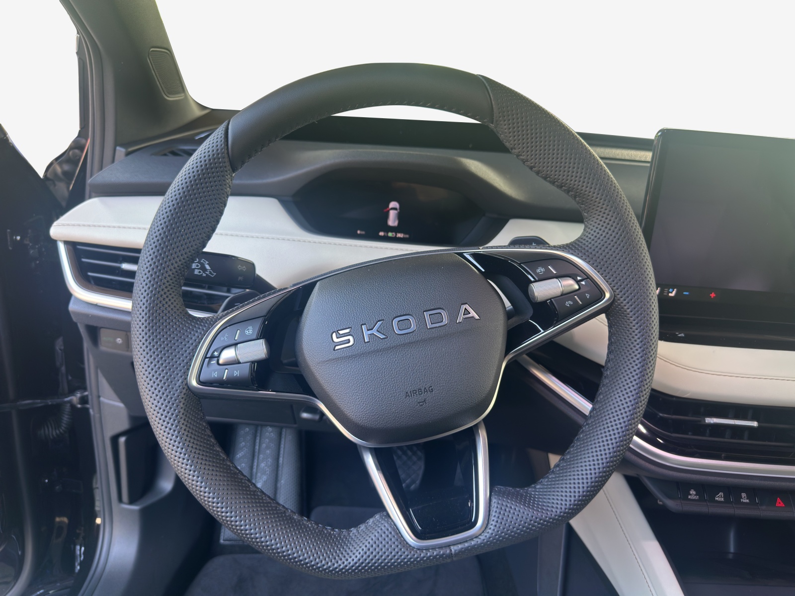 SKODA Elroq 85x 4x4-image-9