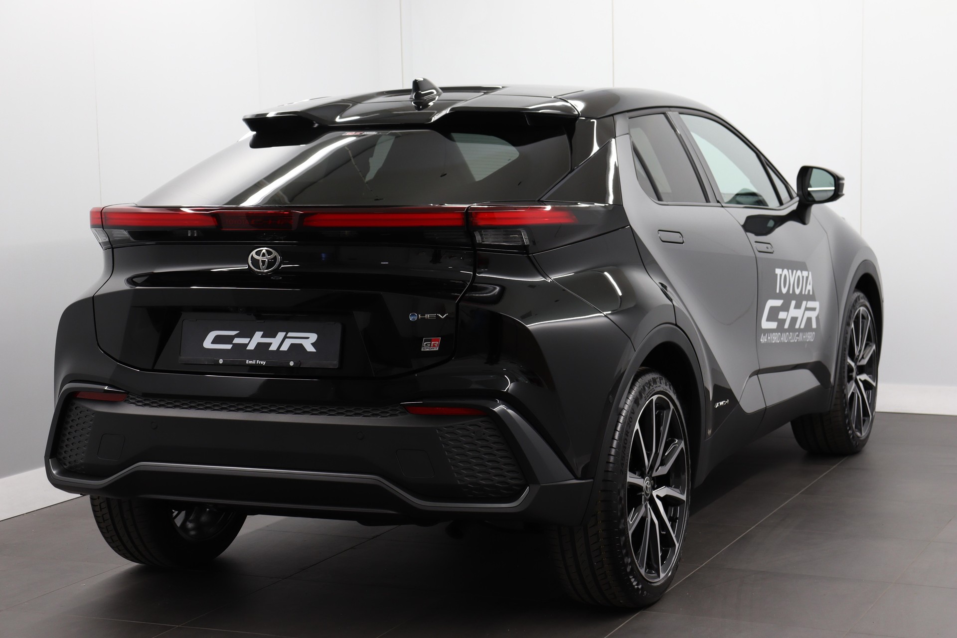 TOYOTA C-HR 2.0 HEV GR Sport Premiere 4x4-showroom-element-3