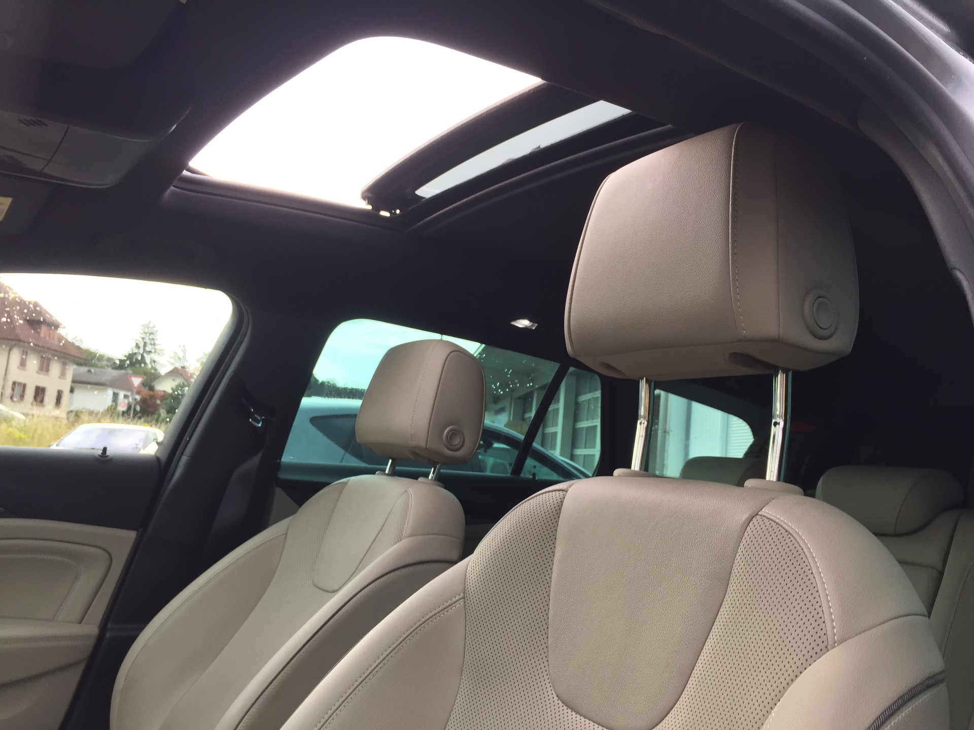 OPEL Insignia 2.0 CDTI Sports Tourer Edition-image-11