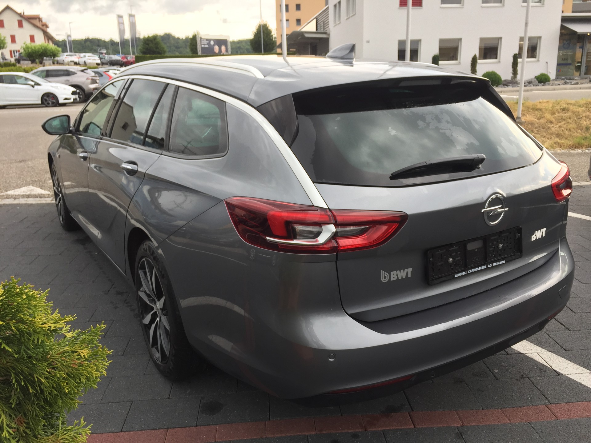 OPEL Insignia 2.0 CDTI Sports Tourer Edition-image-5