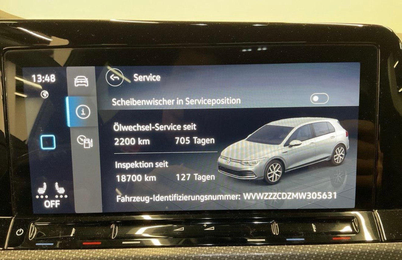 VW Golf 1.5 eTSI mHEV ACT R-Line DSG-image-7