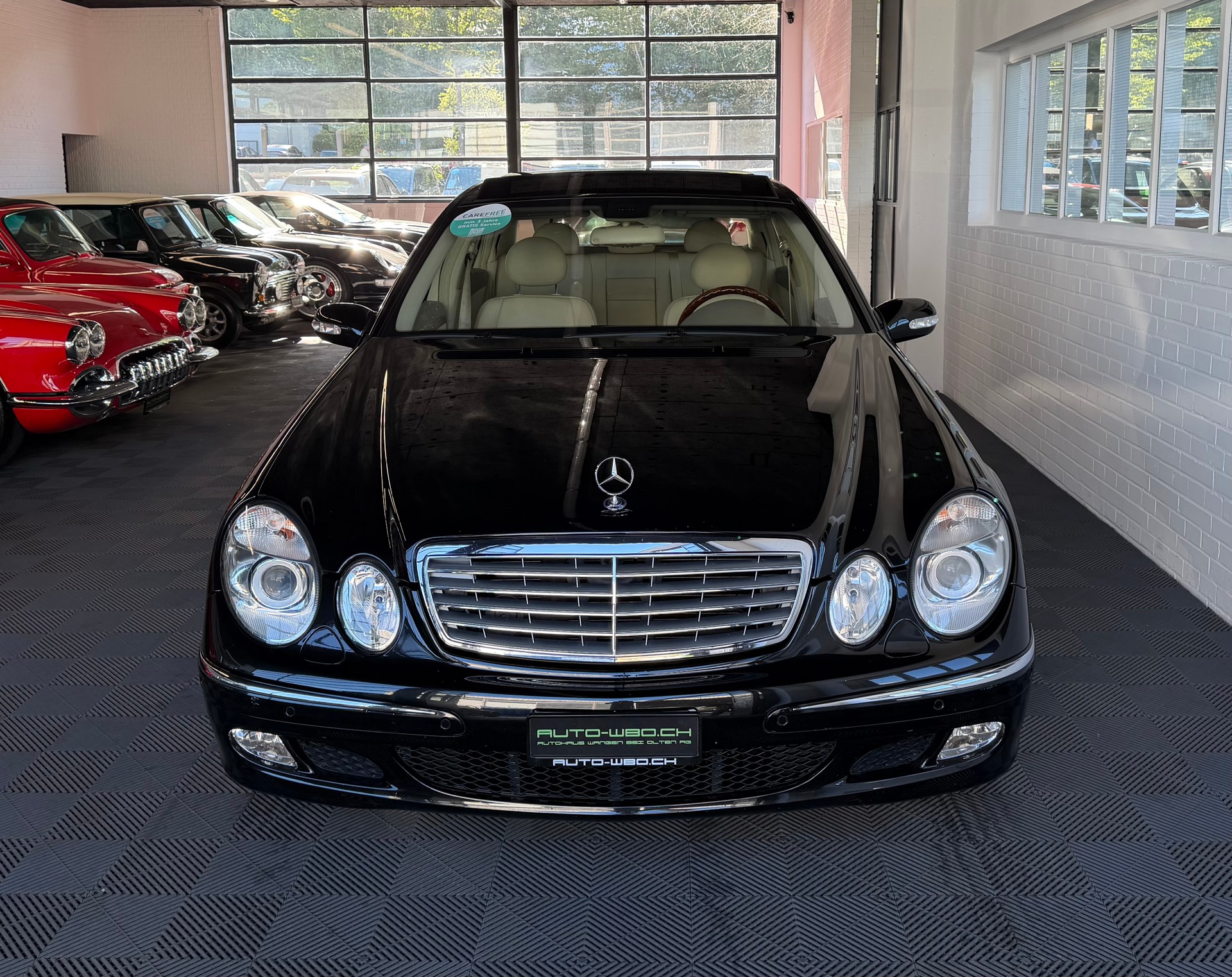 MERCEDES-BENZ E 320 Elégance Automatic-image-5