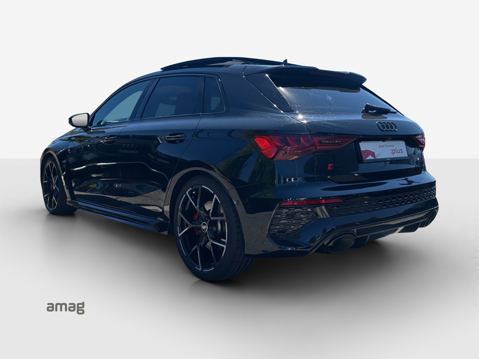 AUDI RS3 Sportback 2.5 TSI quattro S-tronic-image-2
