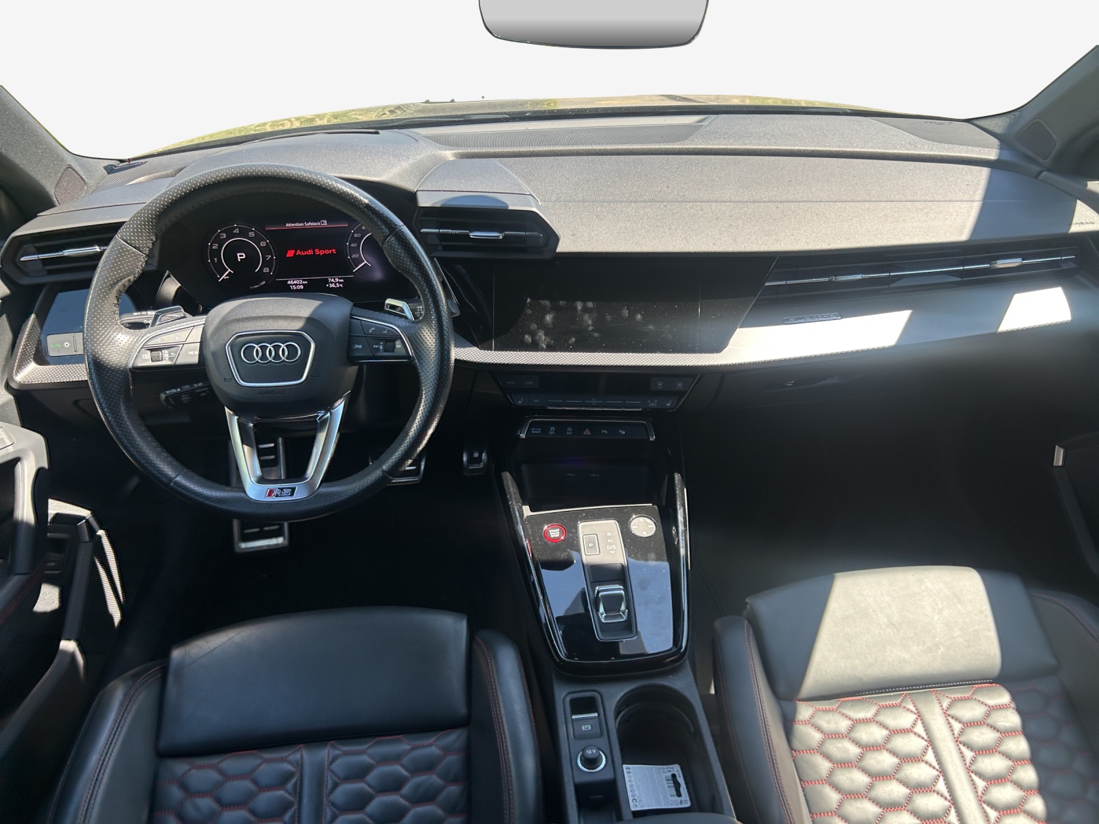 AUDI RS3 Sportback 2.5 TSI quattro S-tronic-image-8