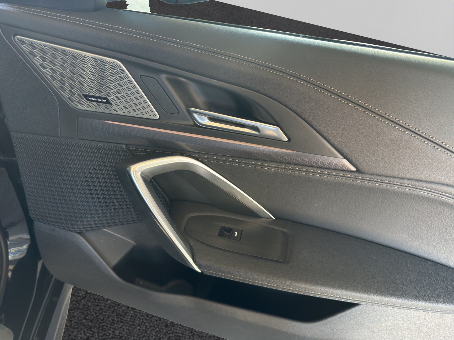 BMW X1 23d M Sport xDrive paddles-image-18