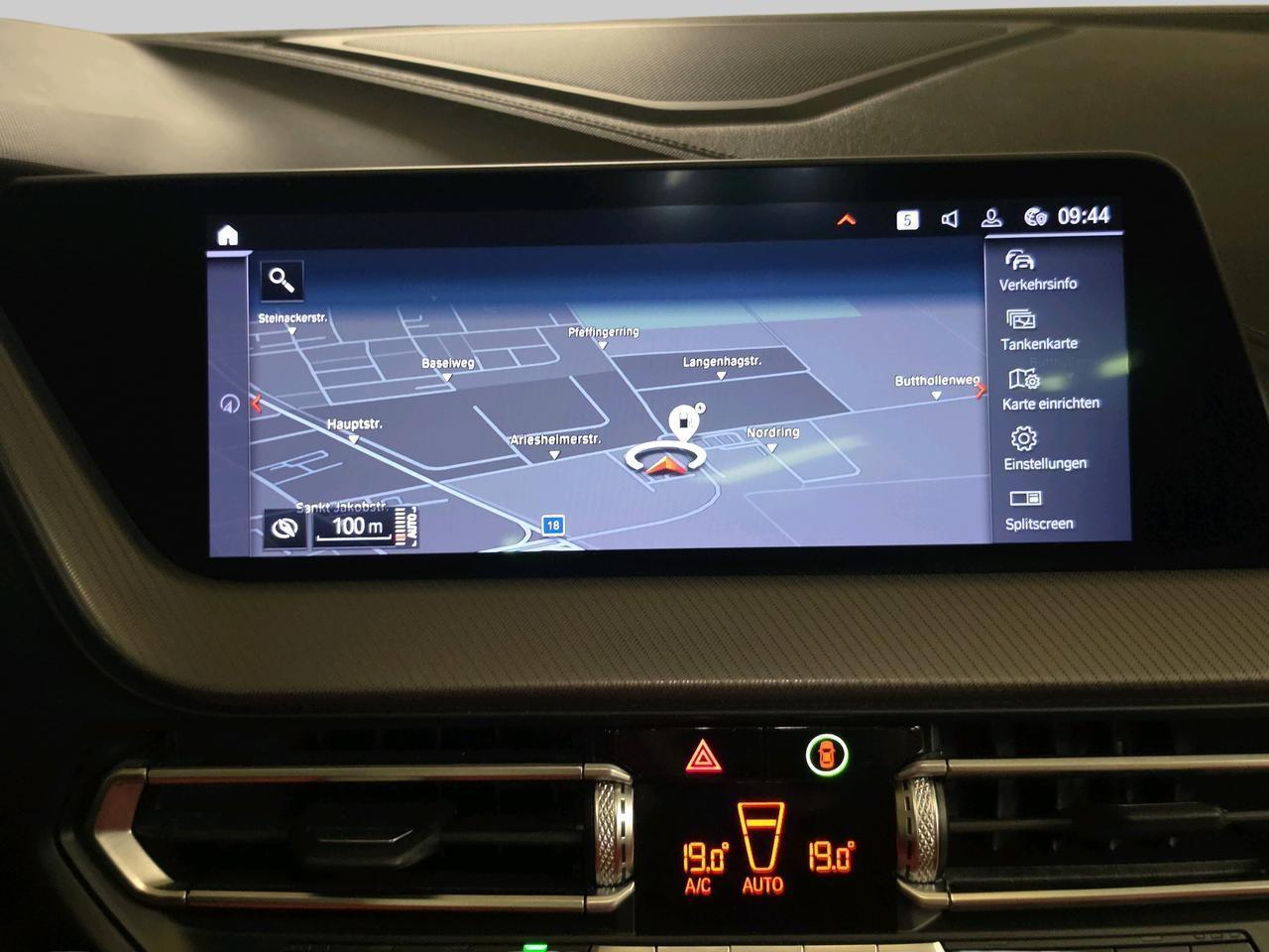 BMW M135i xDrive-image-20