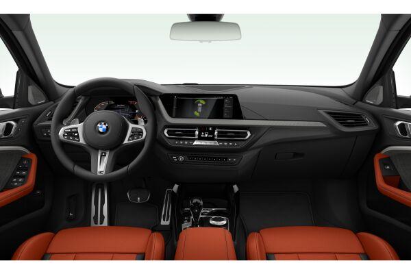 BMW M135i xDrive-image-4