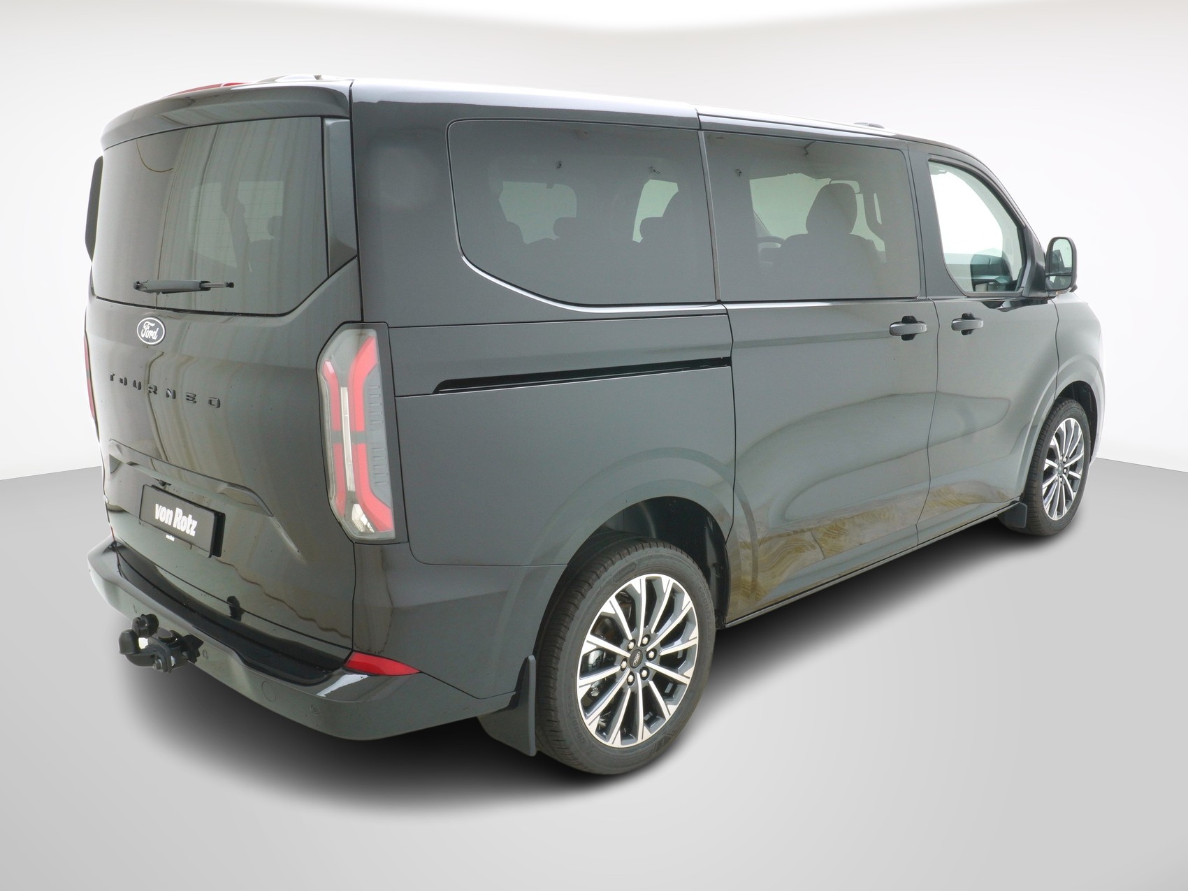FORD Tourneo Custom 320 L1 2.0 TDCI 4x4 Titanium X-image-4