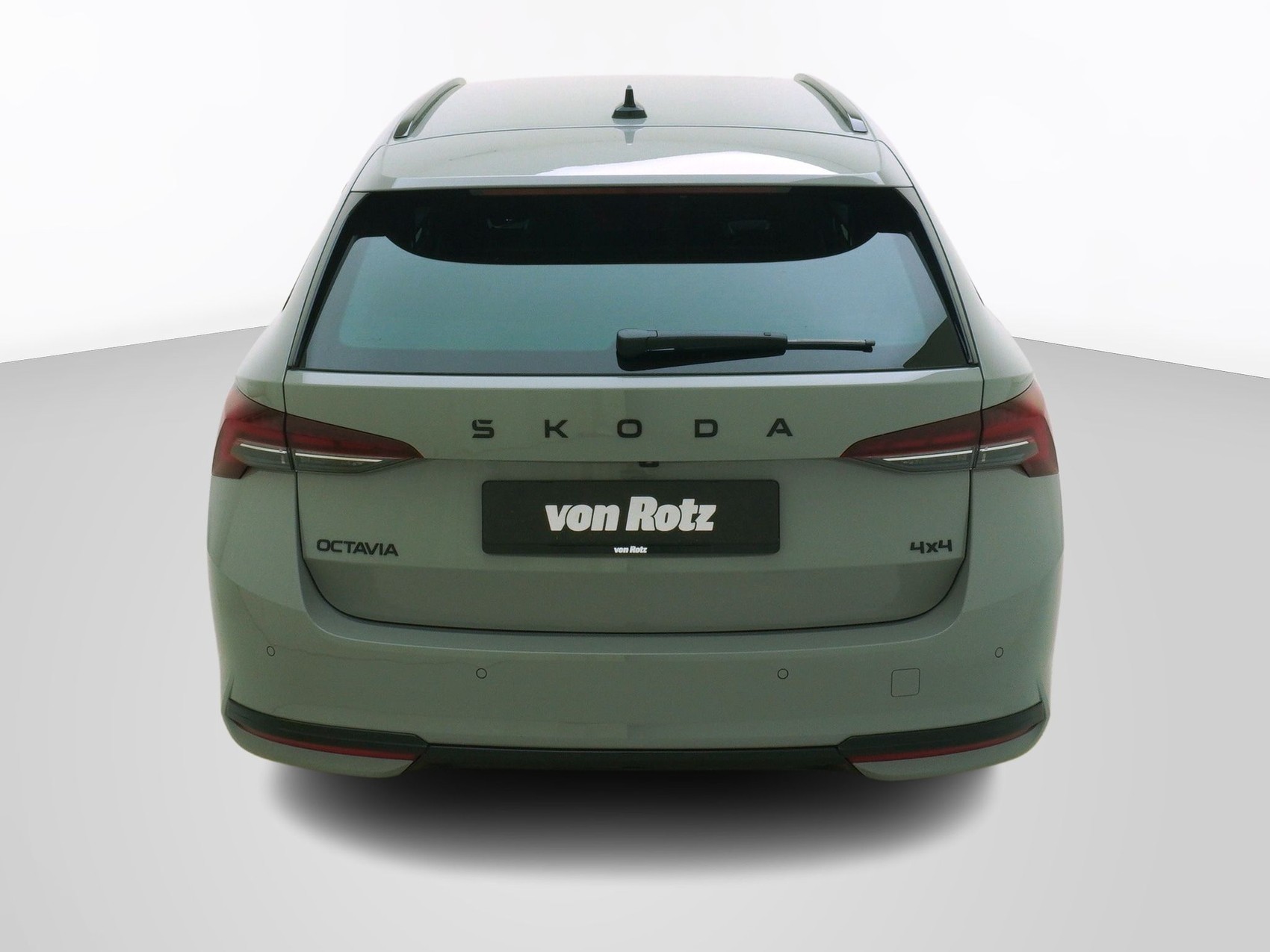 SKODA Octavia 2.0 TSI SportLine 4x4 DSG-image-2