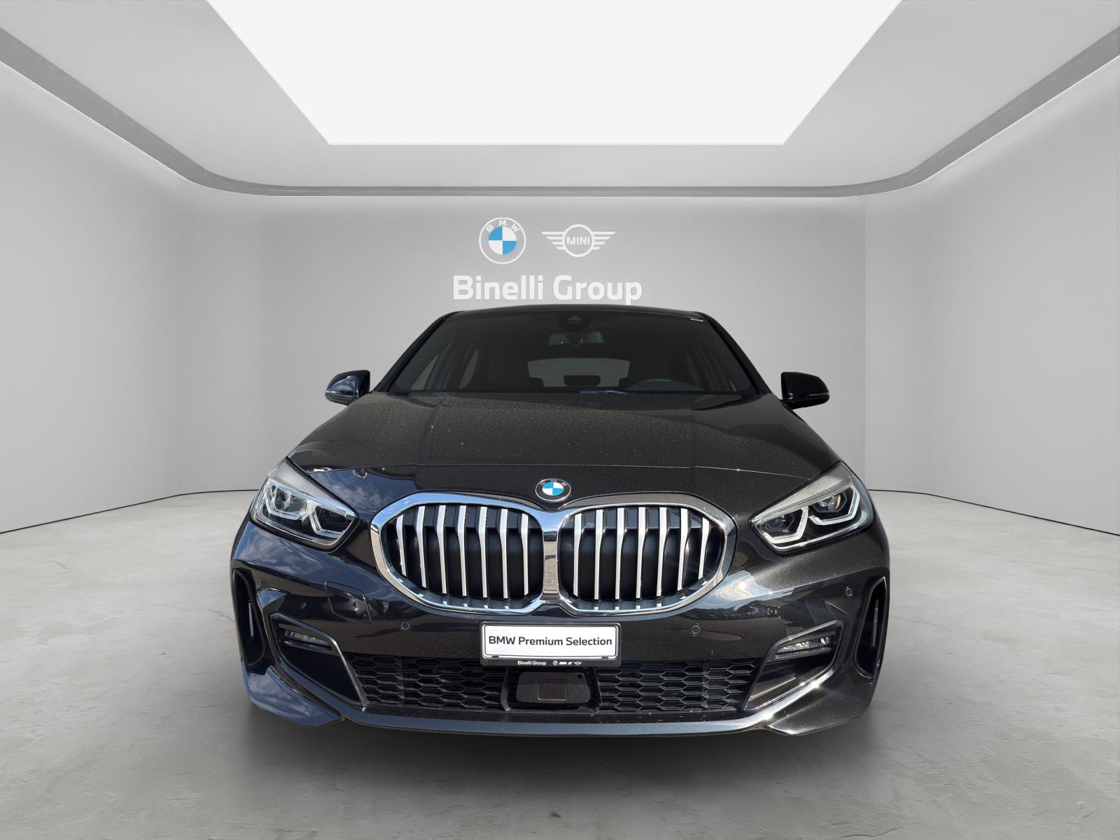 BMW 120d xDrive SAG-image-1
