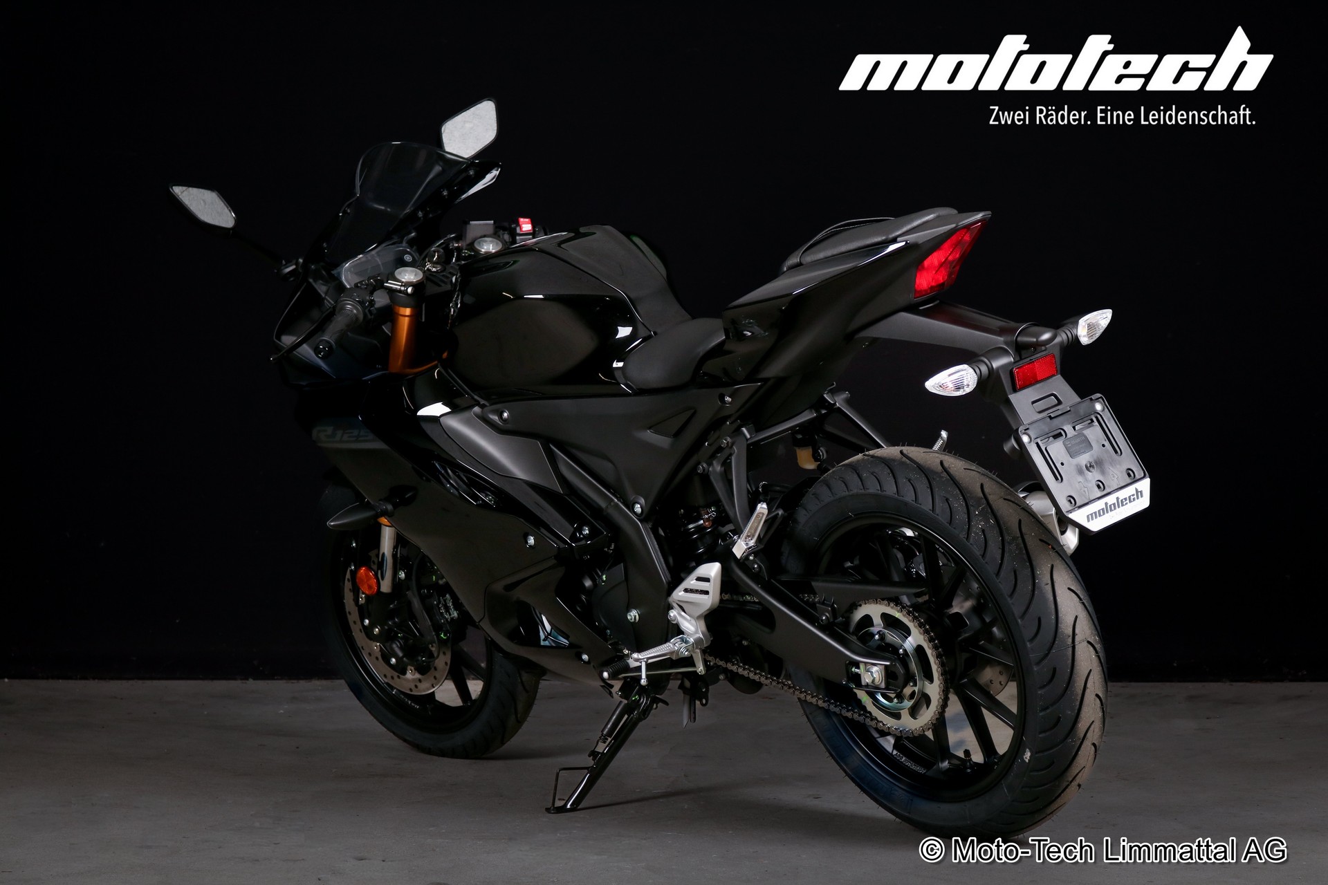 YAMAHA YZF-R 125 ABS-showroom-element-3