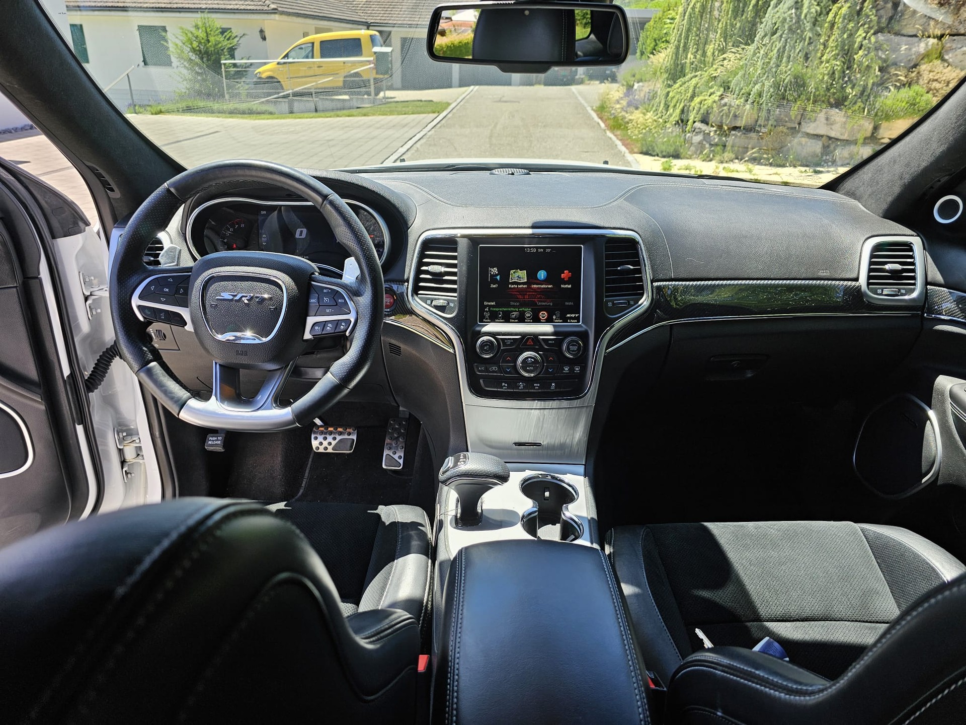 JEEP 6.4 V8 HEMI SRT8-image-5