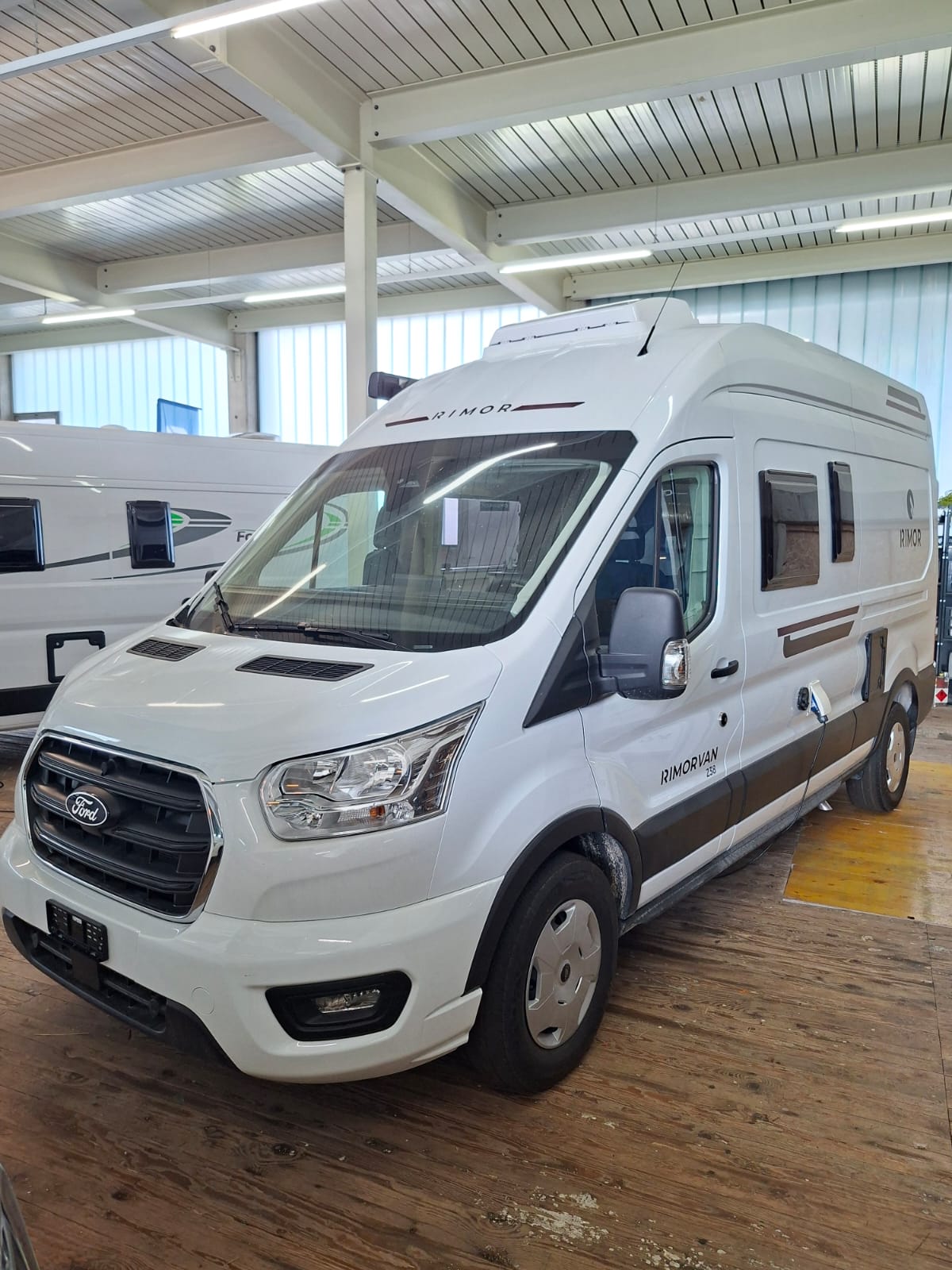 FORD Rimor Van 238-image-1