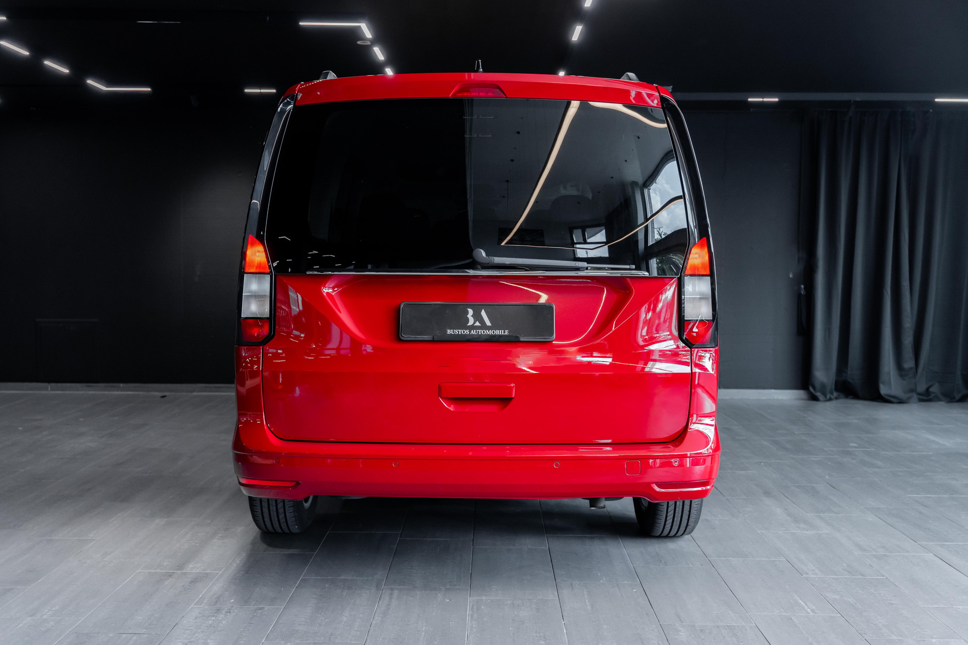 FORD Grand Tourneo Connect 2.0 EcoBlue Titanium Automat / CH Auto-image-7