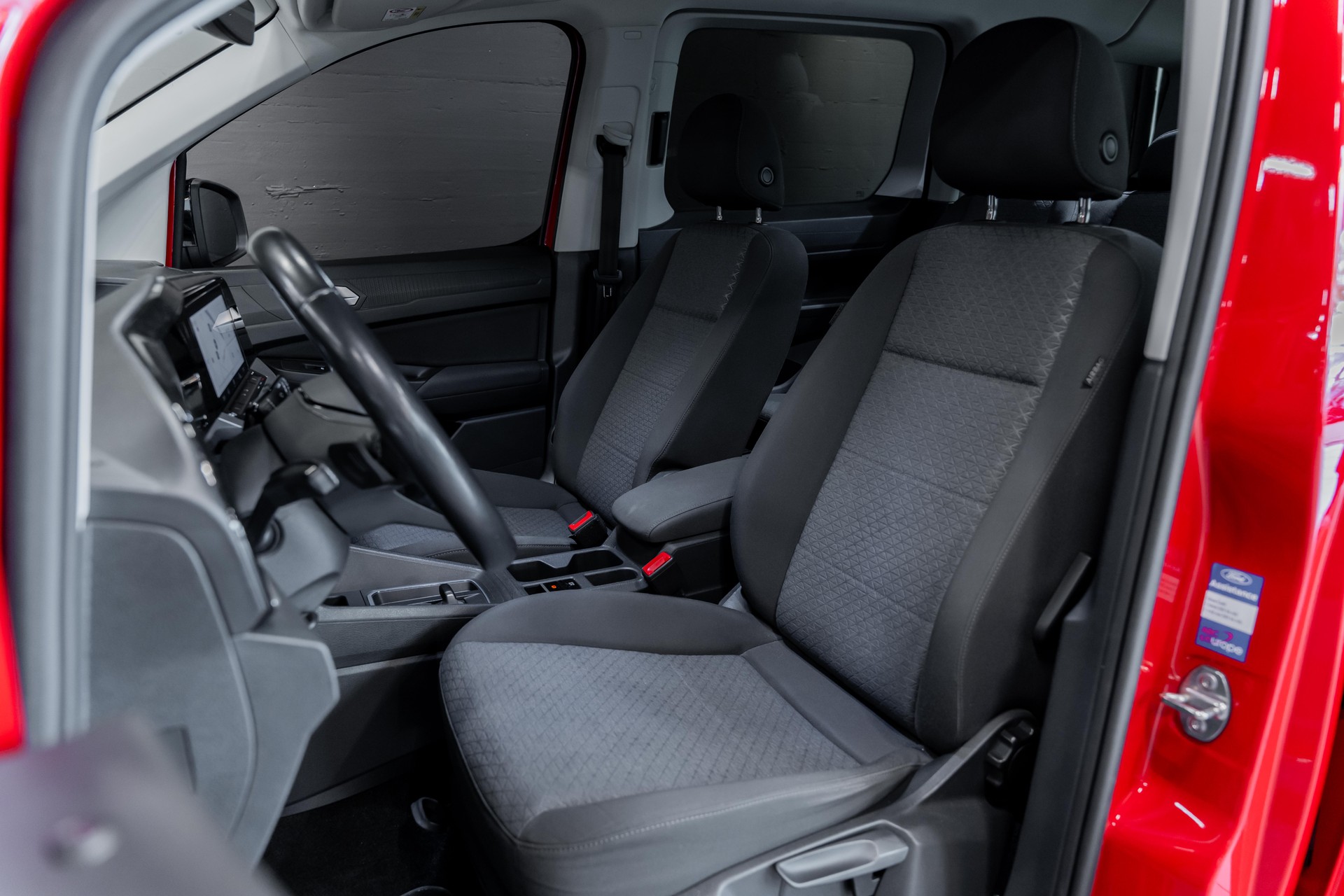 FORD Grand Tourneo Connect 2.0 EcoBlue Titanium Automat / CH Auto-image-11