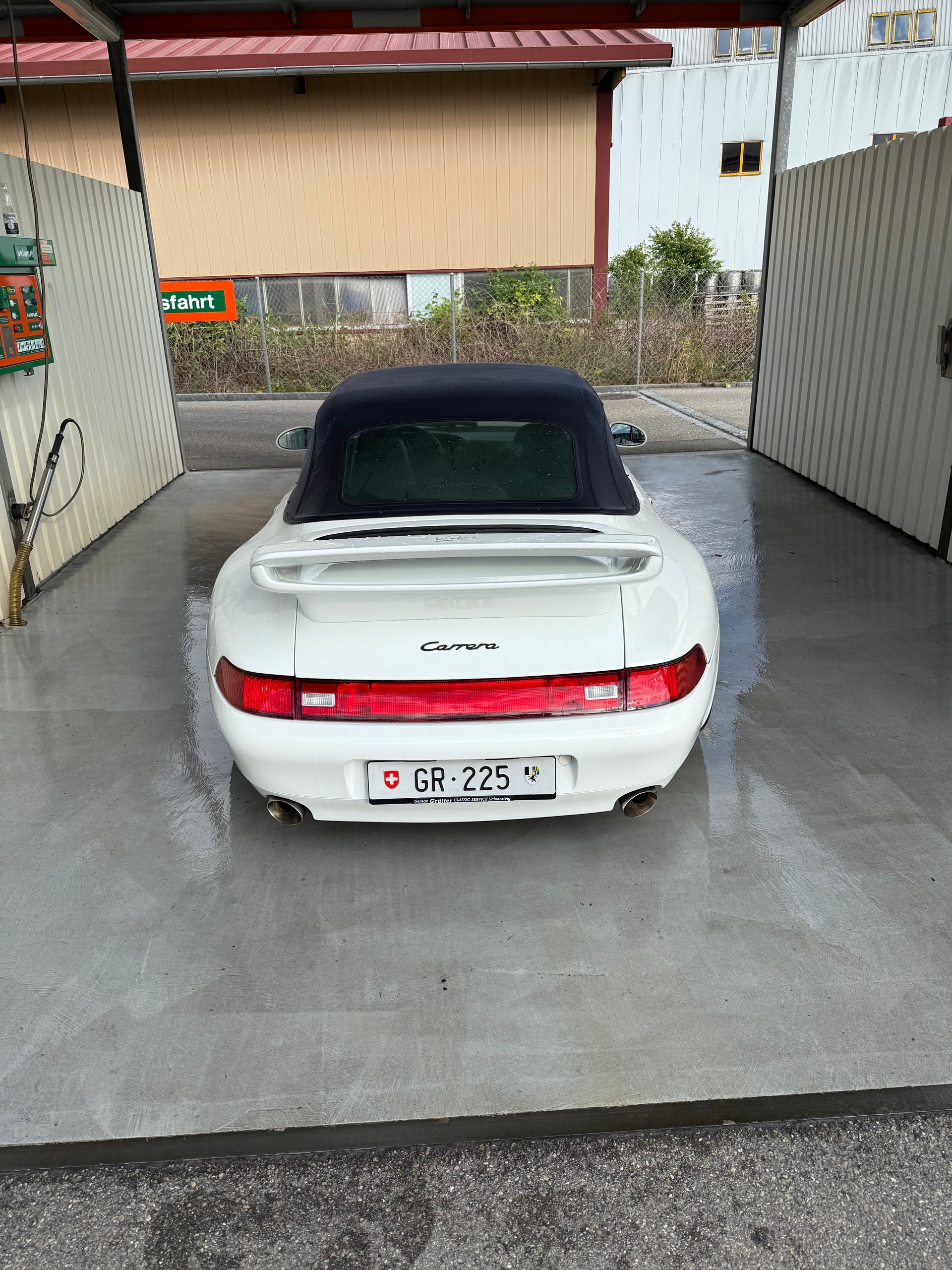PORSCHE 911-image-12