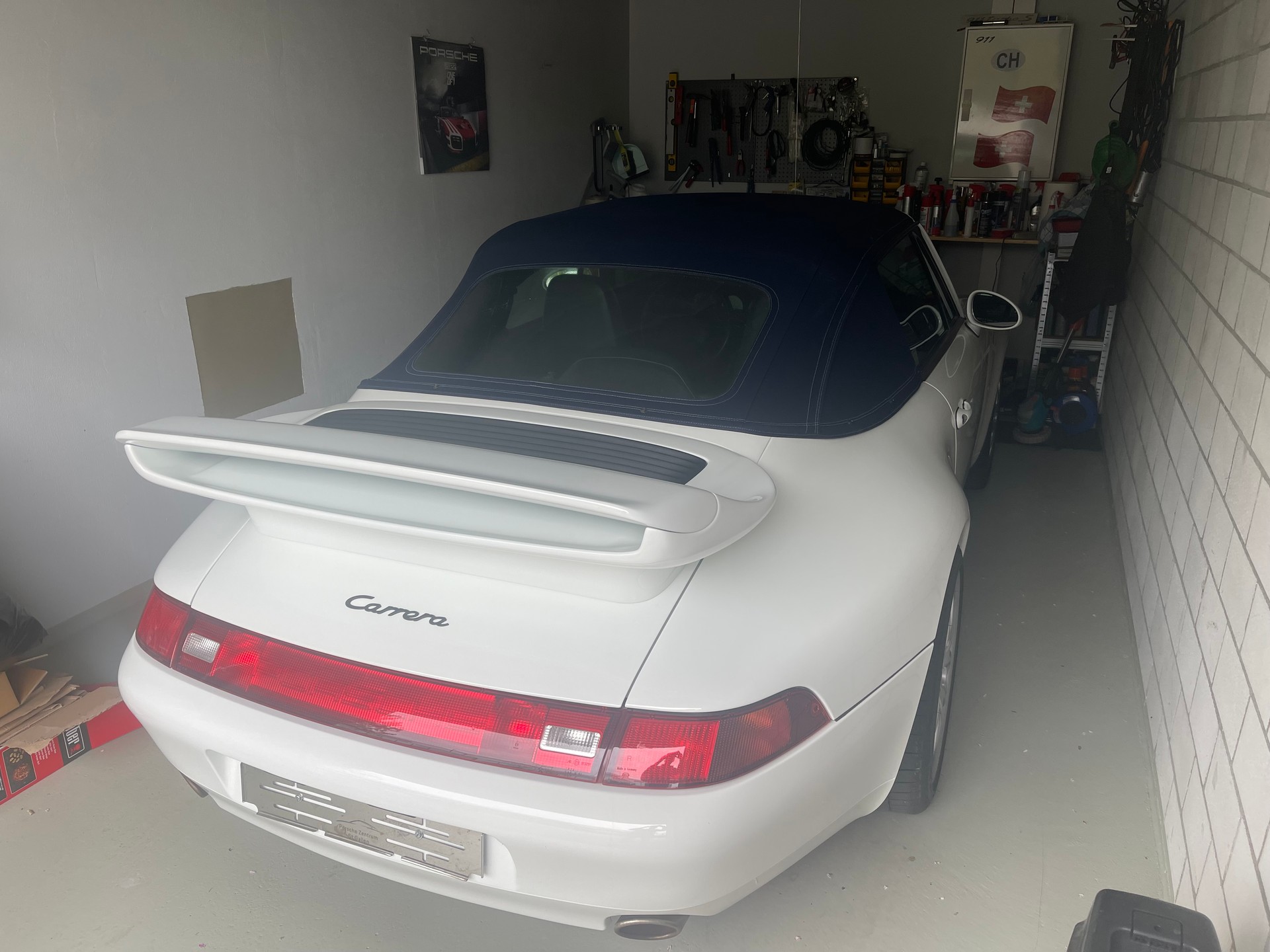 PORSCHE 911-image-6