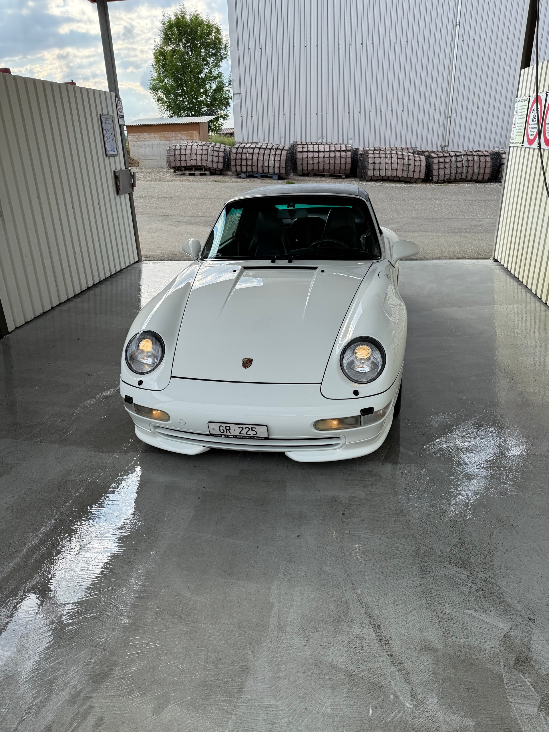 PORSCHE 911-image-11