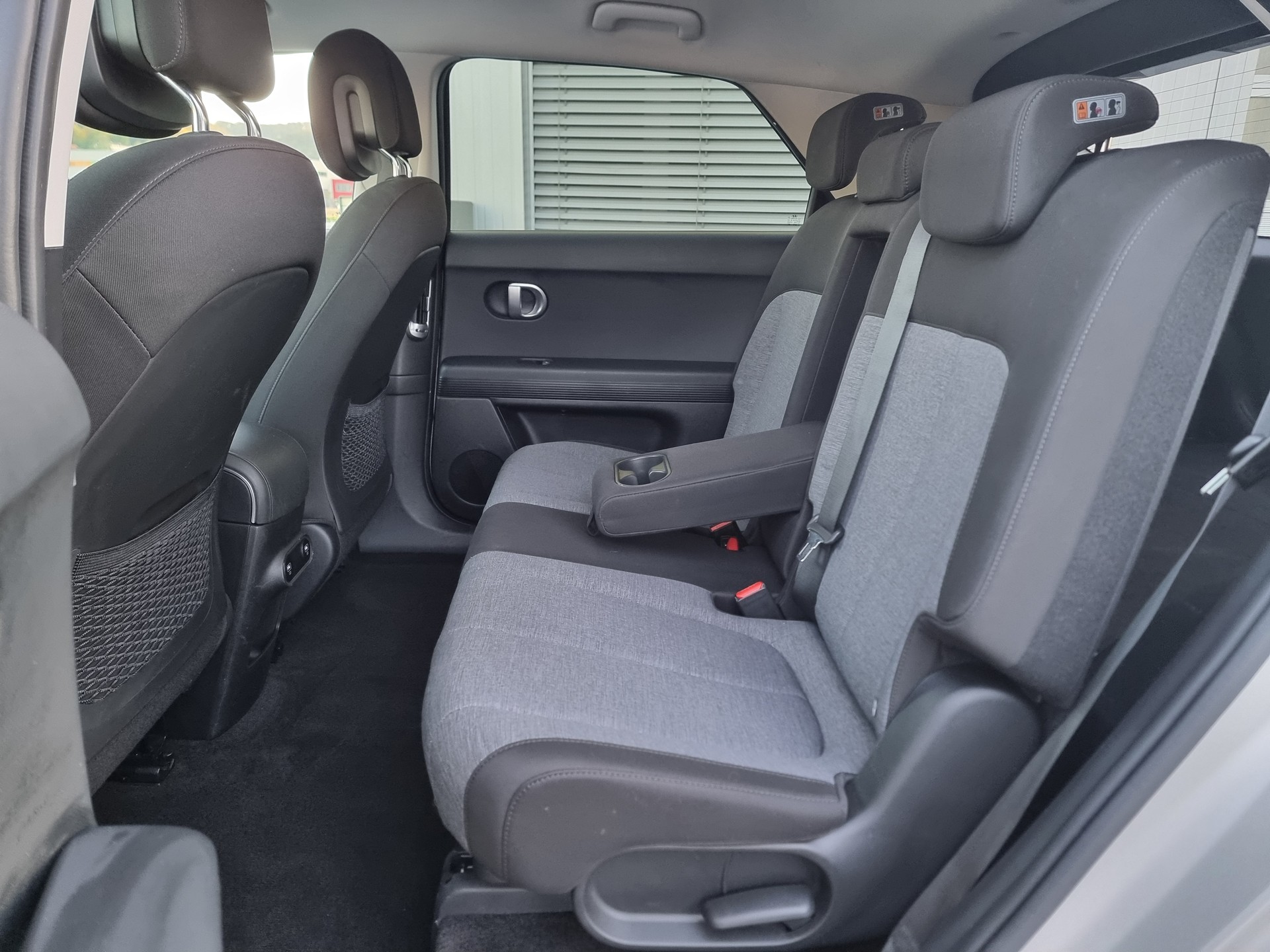 HYUNDAI Ioniq 5 77kWh Origo 4WD-image-5