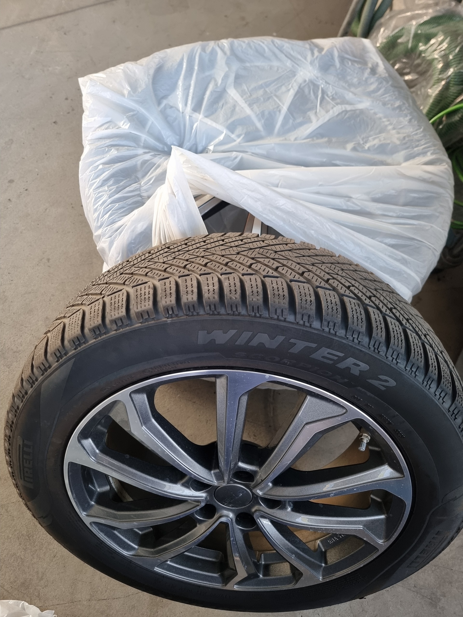 HYUNDAI Ioniq 5 77kWh Origo 4WD-image-11