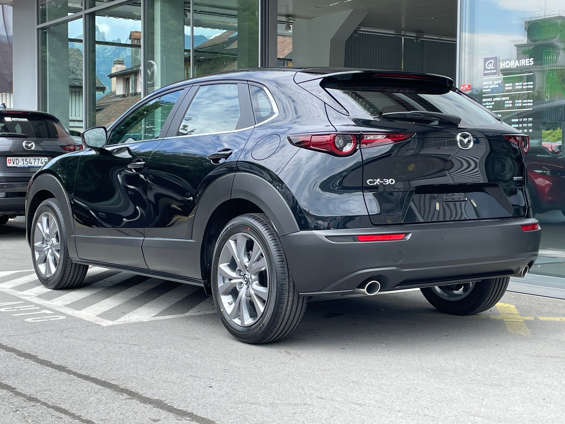 MAZDA CX-30 SKYACTIV-X 186 M Hybrid Centre Line AWD AT-image-3