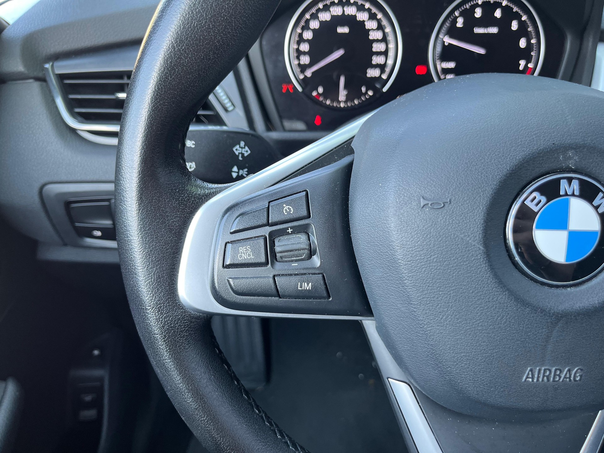 BMW 225xe iPerformance Active Tourer Steptronic-image-15