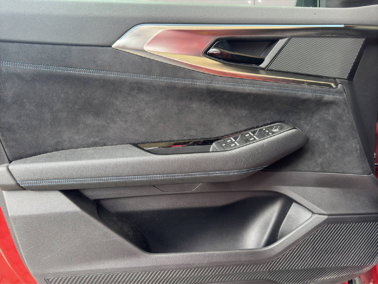 RENAULT Austral 1.2 E-Tech iconic esprit Alpine Voll-Hybrid 200PS-image-9
