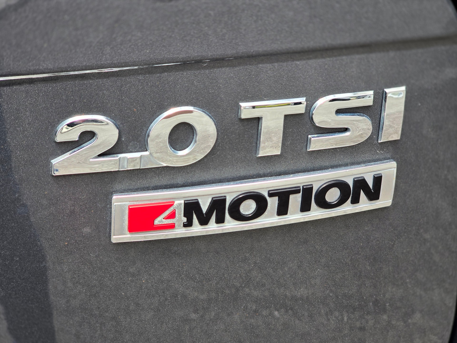 VW Tiguan 2.0TSI High 4M-image-9