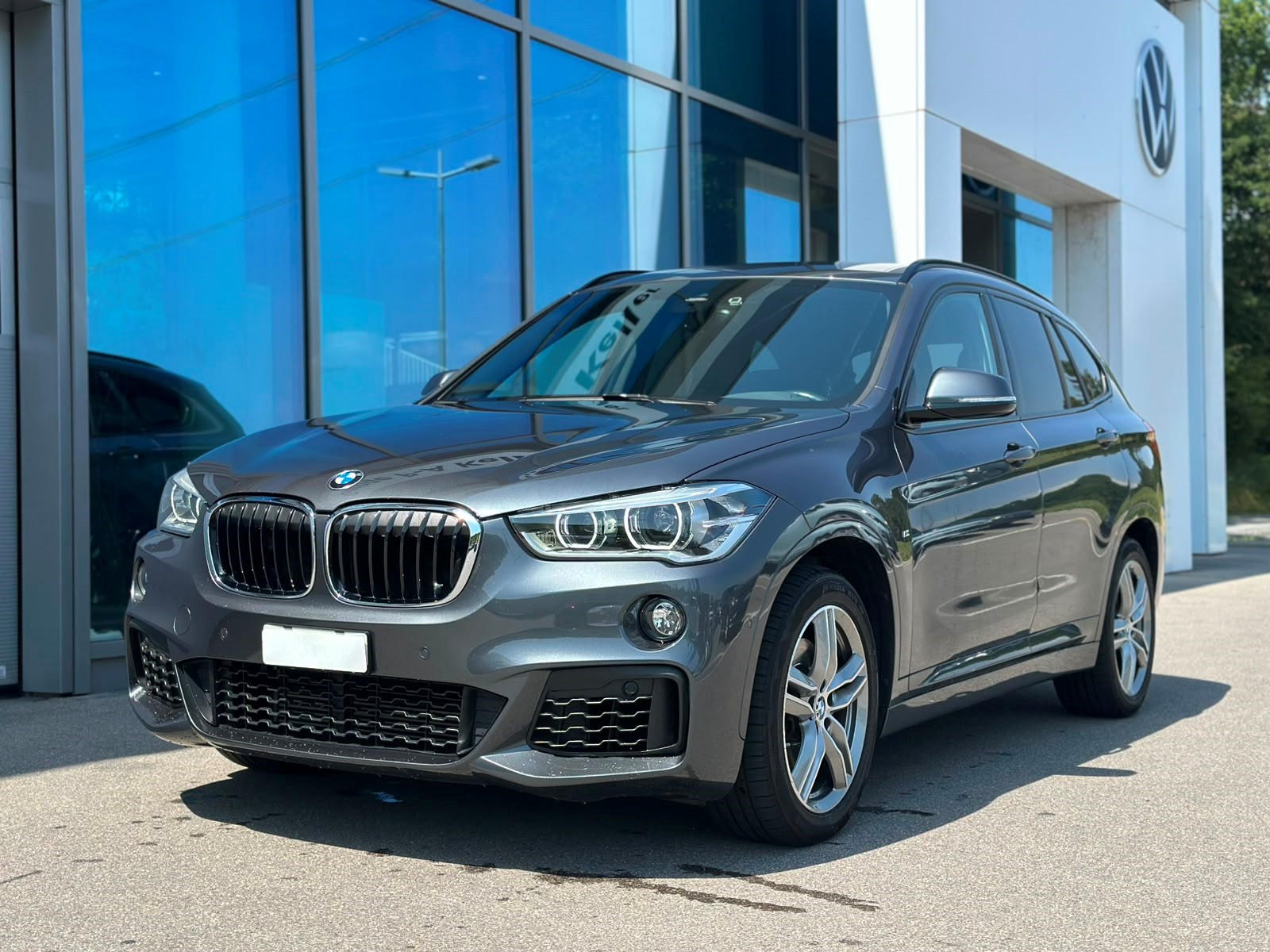 BMW X1 xDrive 20i M Sport Steptronic-image-1