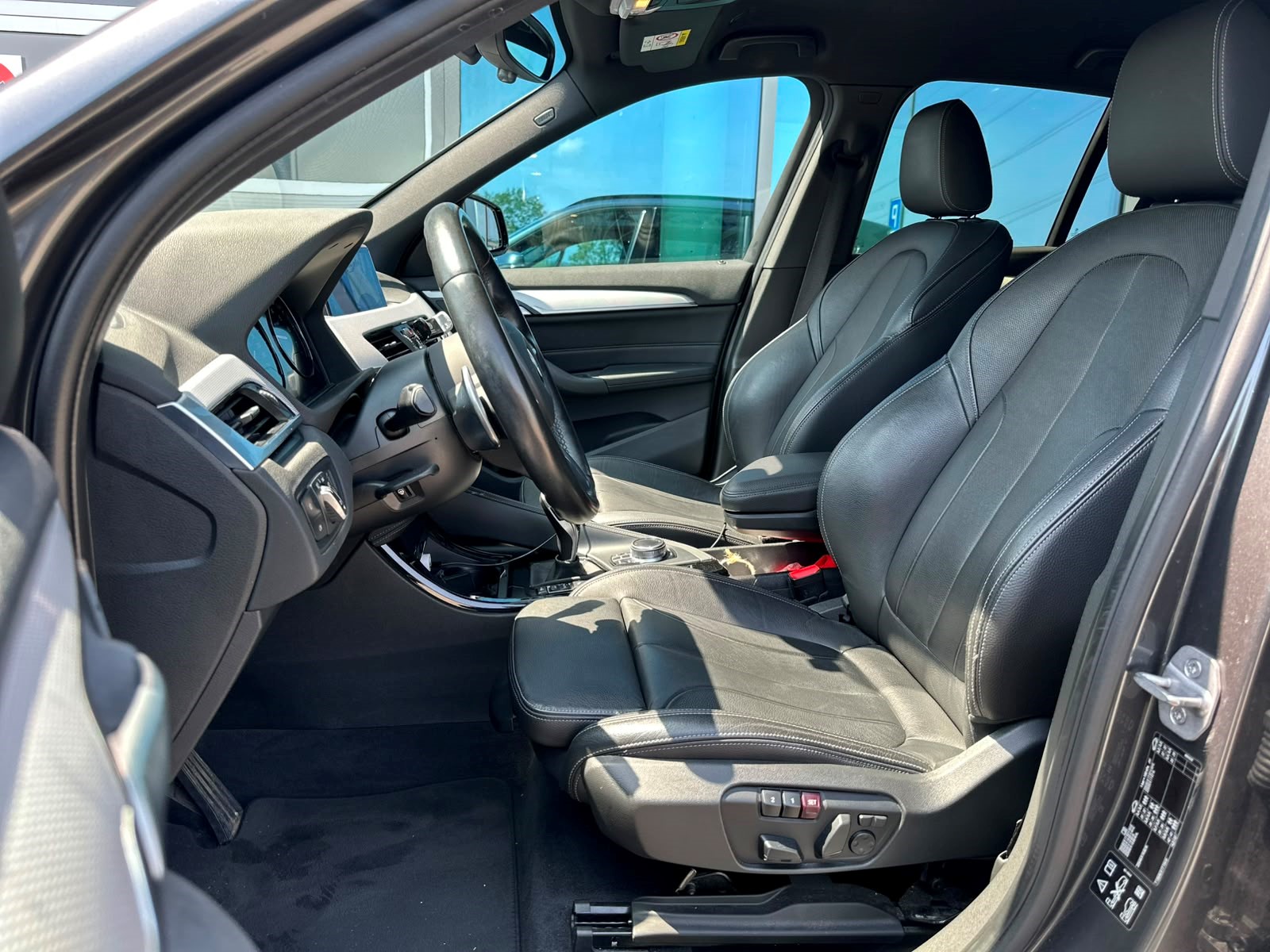 BMW X1 xDrive 20i M Sport Steptronic-image-9